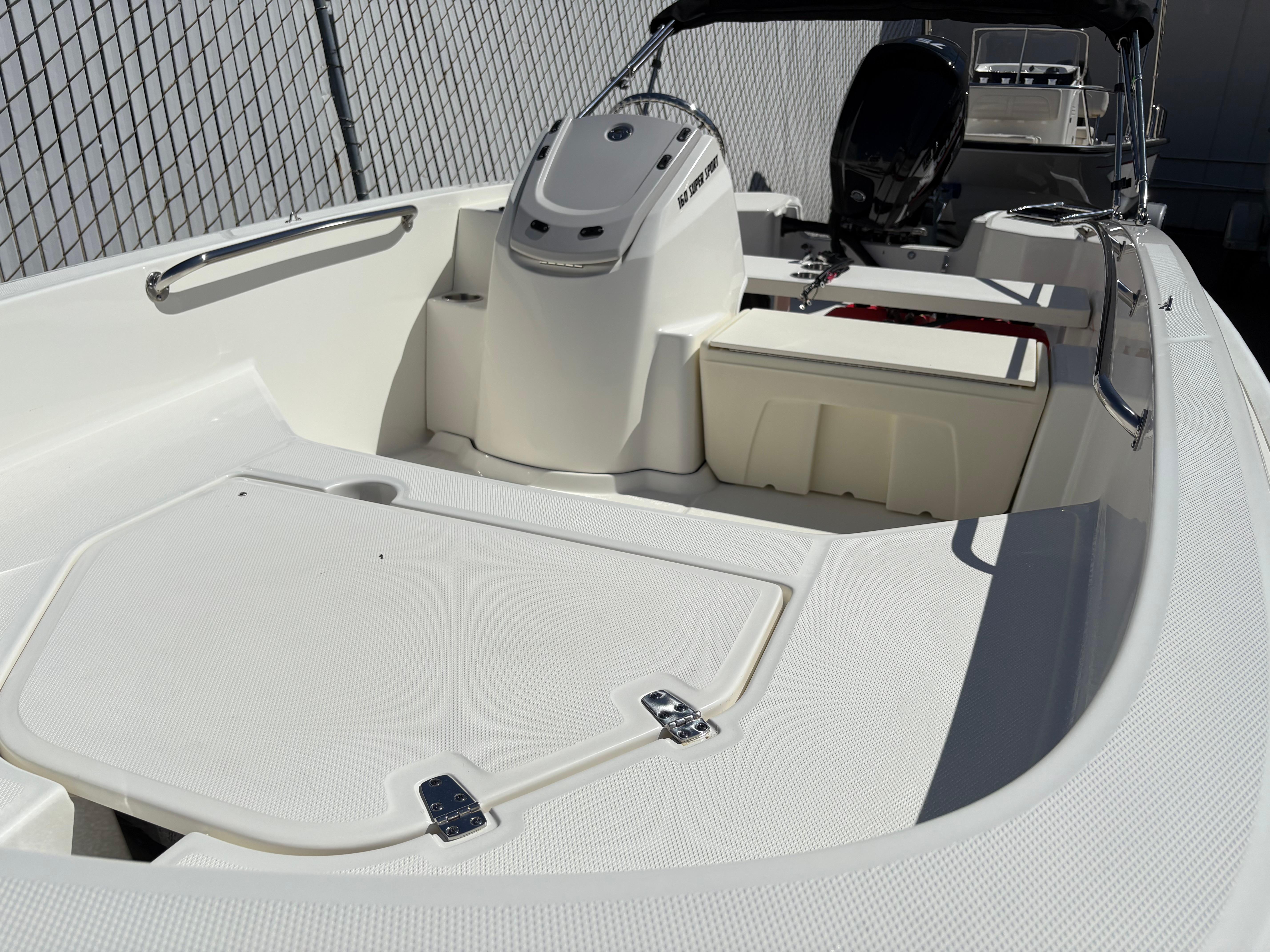 2025 Boston Whaler 160 Super Sport #BW0885B inventory image at Sun Country Marine Group, San Jose-Campbell 2025 Boston Whaler 160 Super Sport #BW0885B inventory image at Sun Country Marine Group, San Jose-Campbell