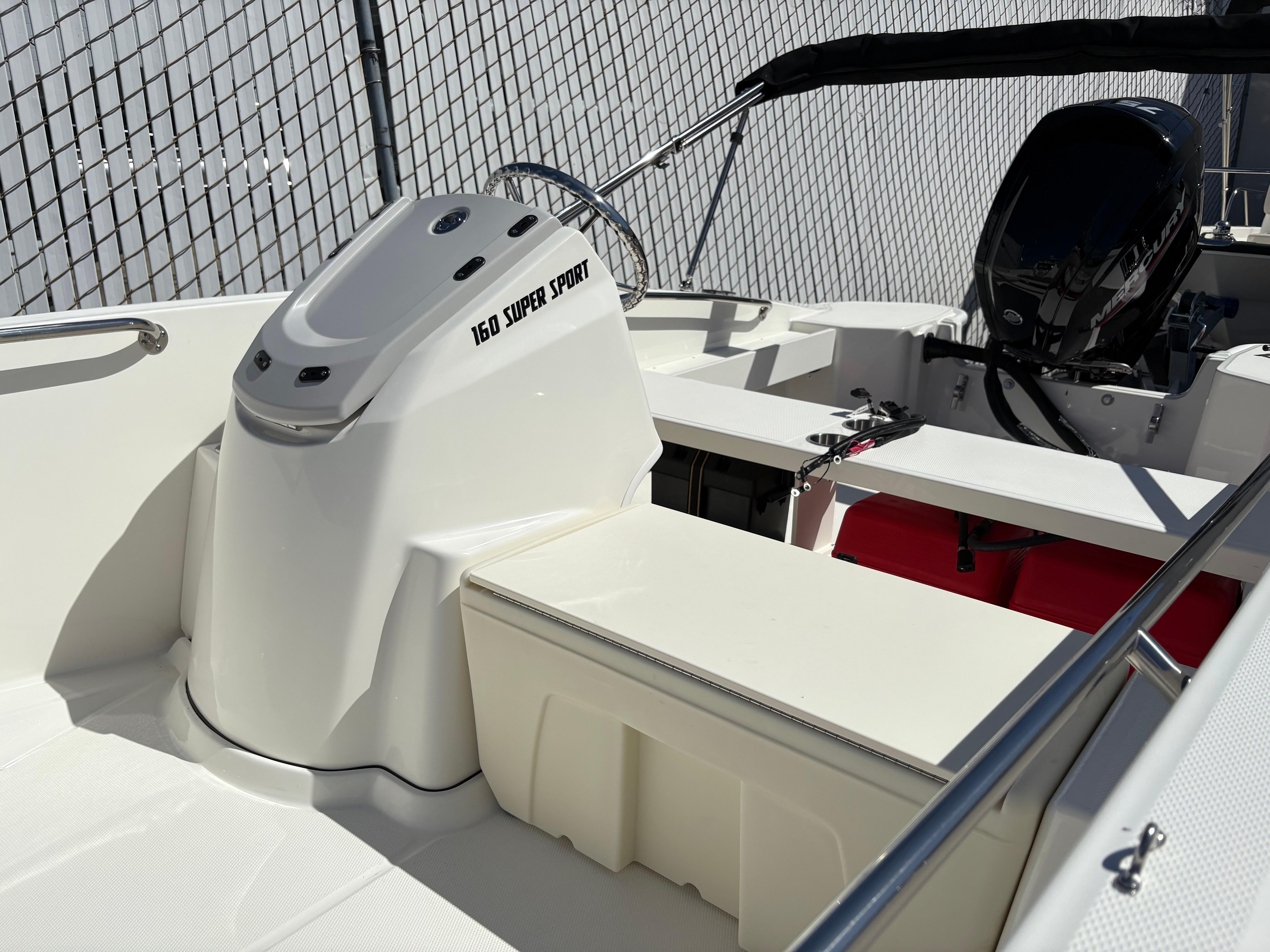 2025 Boston Whaler 160 Super Sport #BW0885B inventory image at Sun Country Marine Group, San Jose-Campbell 2025 Boston Whaler 160 Super Sport #BW0885B inventory image at Sun Country Marine Group, San Jose-Campbell