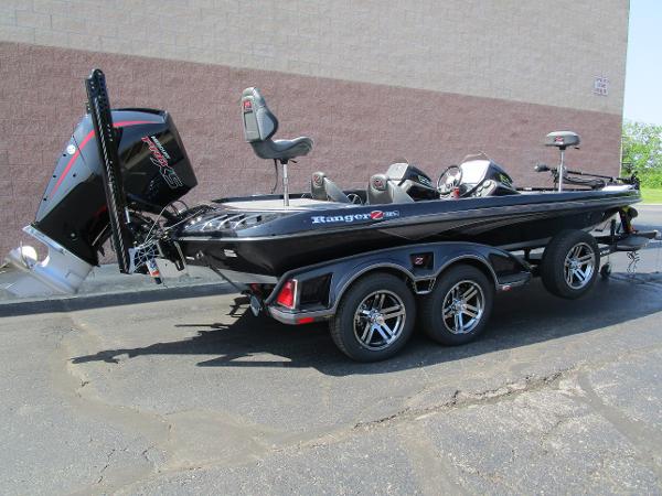2021 Ranger Boats boat for sale, model of the boat is Z521C Ranger Cup Equipped & Image # 3 of 26