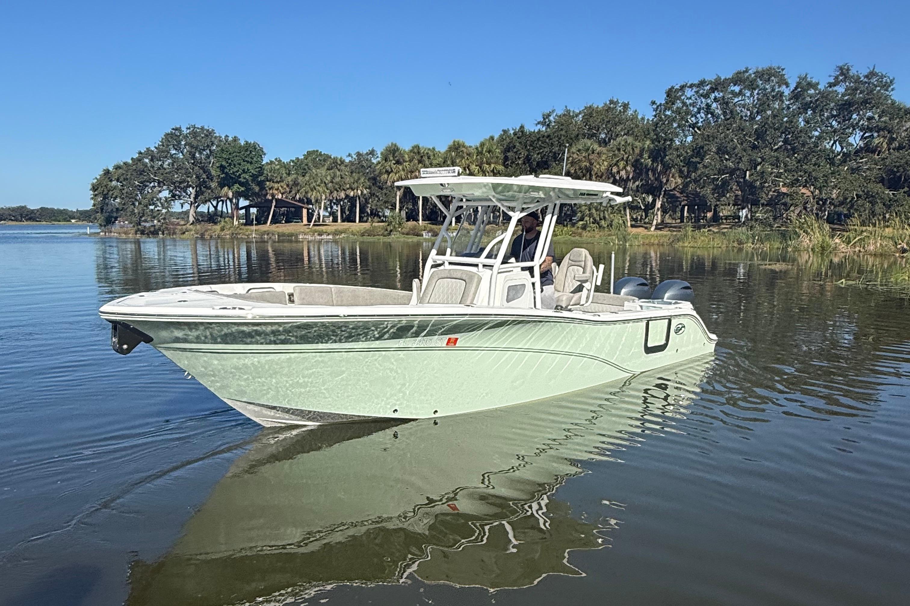 2021 Sea Fox 268 Commander