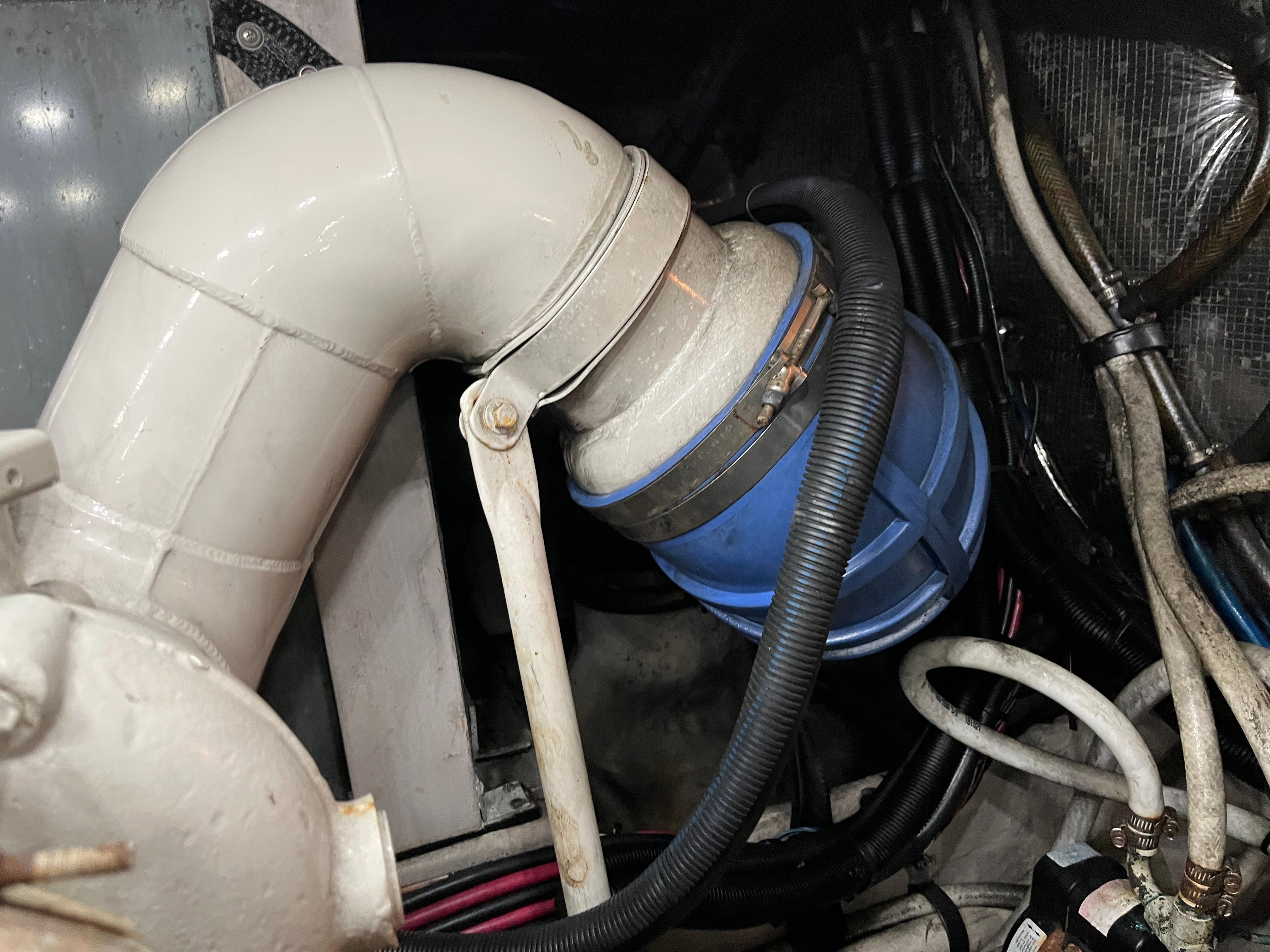 2004-sea-ray-390-motor-yacht-power-9752711-20250409144308390-1_XLARGE