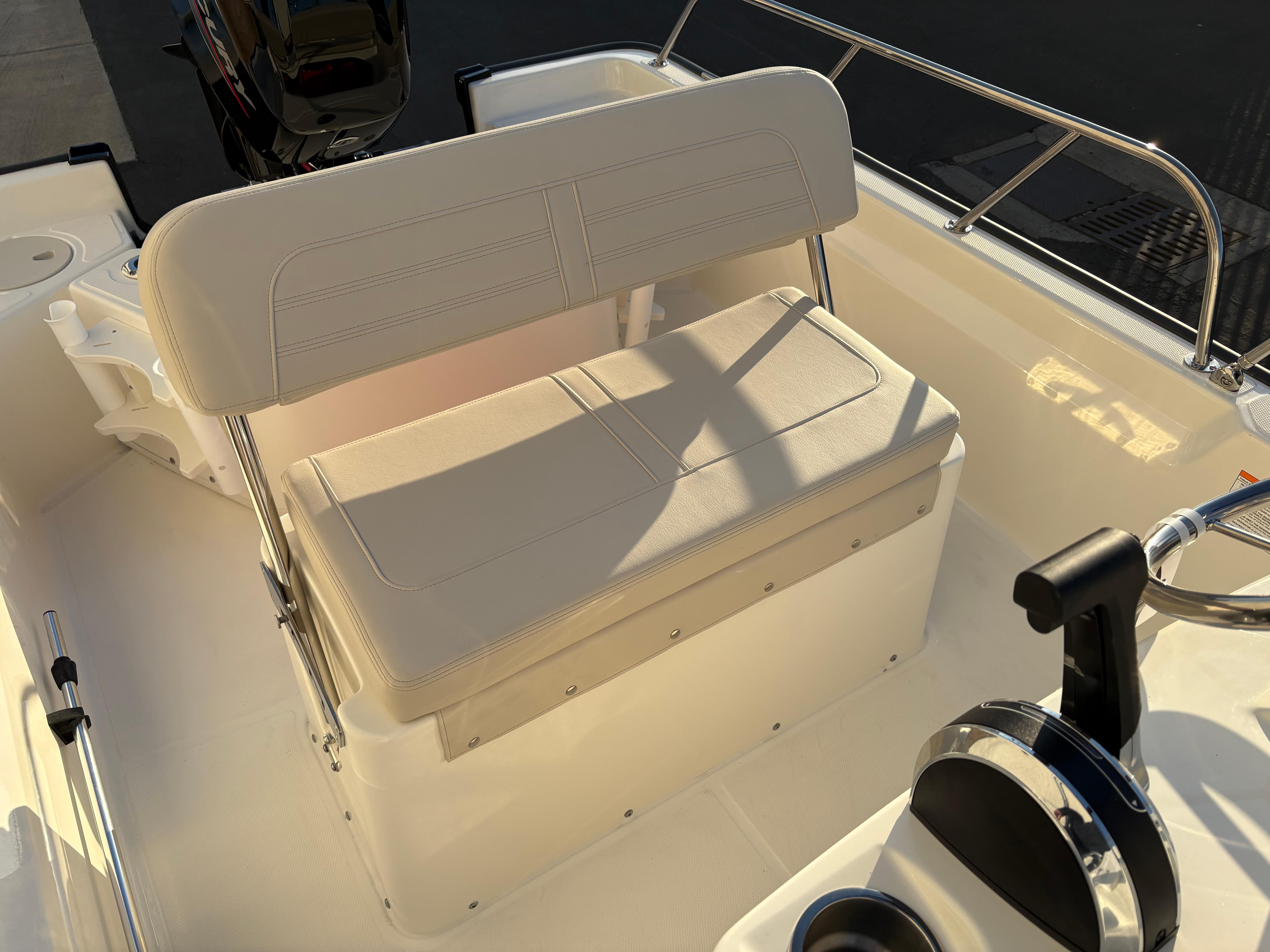 2025 Boston Whaler 150 Montauk #BW0828A inventory image at Sun Country Marine Group, San Jose-Campbell 2025 Boston Whaler 150 Montauk #BW0828A inventory image at Sun Country Marine Group, San Jose-Campbell