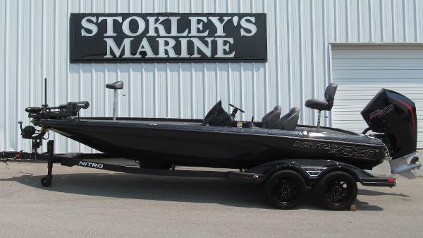 2022 Nitro boat for sale, model of the boat is Z21 XL Pro & Image # 1 of 9
