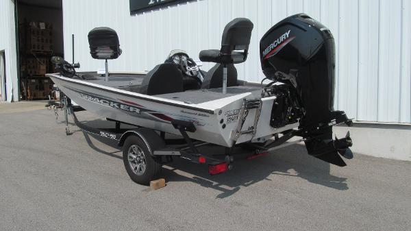 2021 Tracker Boats boat for sale, model of the boat is Pro Team 175 TXW Tournament Edition & Image # 3 of 7