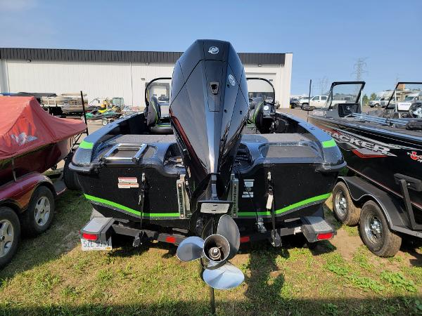 2019 Nitro boat for sale, model of the boat is ZV19 Sport & Image # 5 of 18