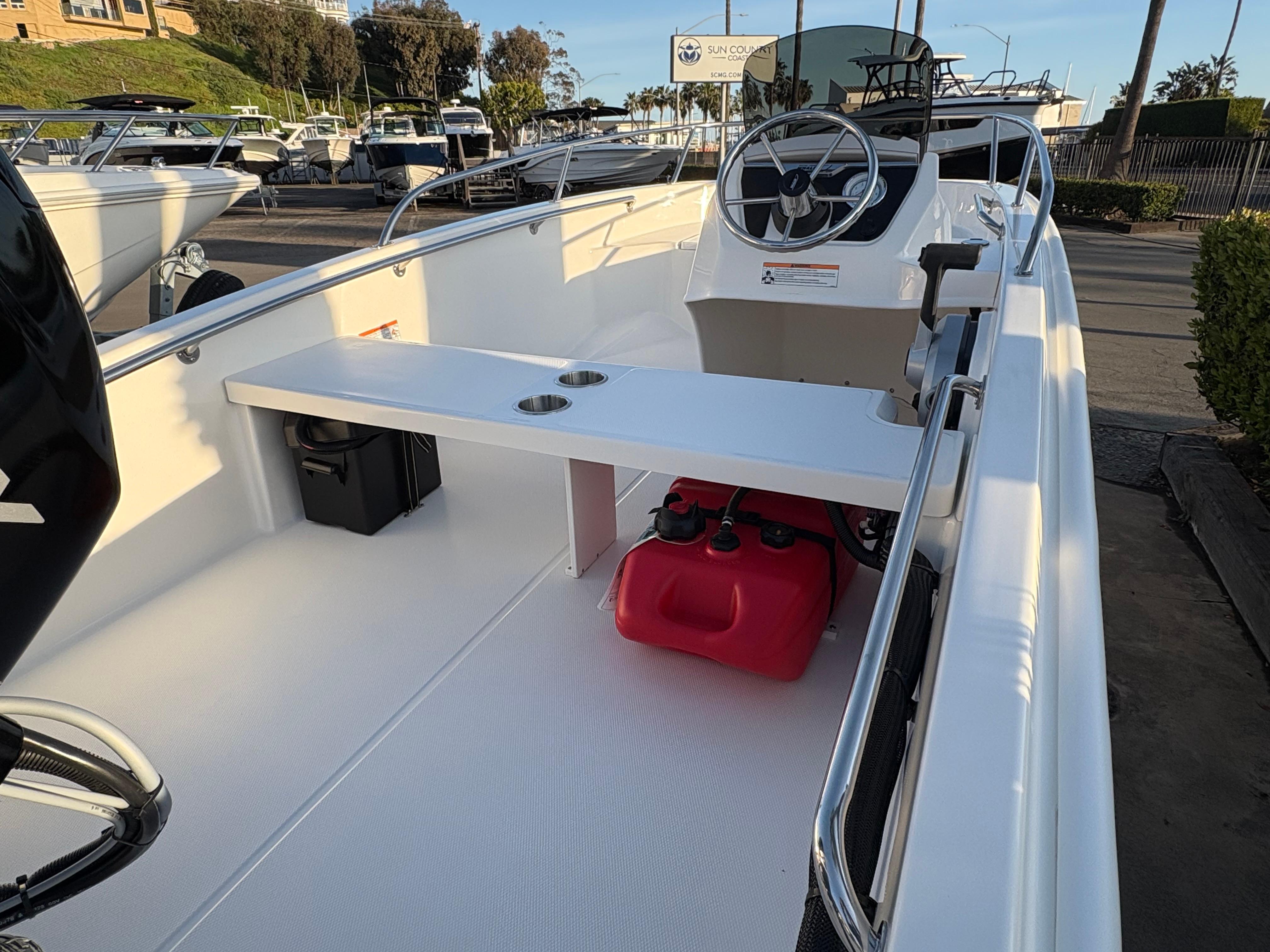 2025 Boston Whaler 130 Super Sport #BW0825A inventory image at Sun Country Marine Group, Newport Beach 2025 Boston Whaler 130 Super Sport #BW0825A inventory image at Sun Country Marine Group, Newport Beach
