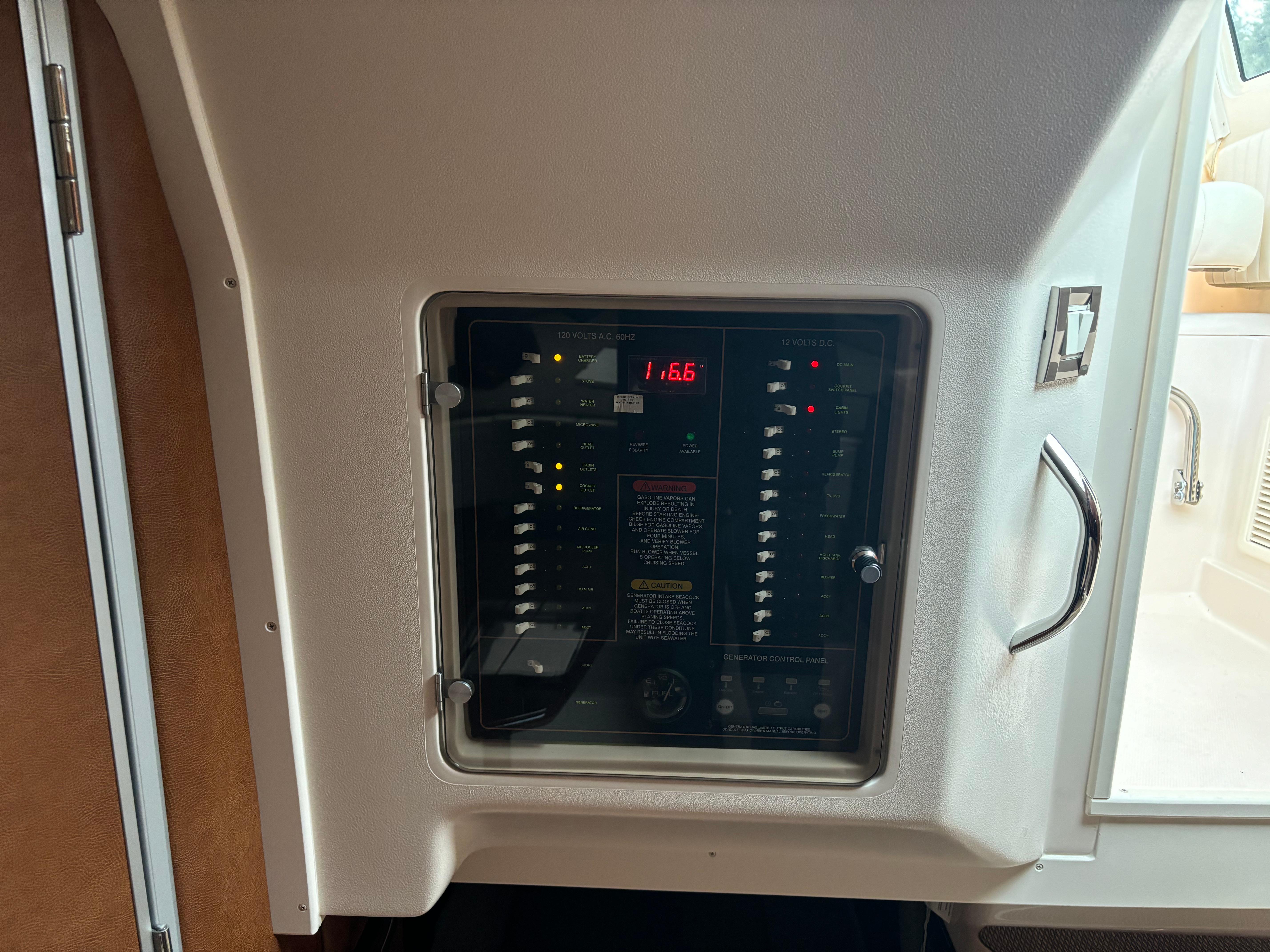 2014-grady-white-express-330-power-9682703-20250304100435588-1_XLARGE