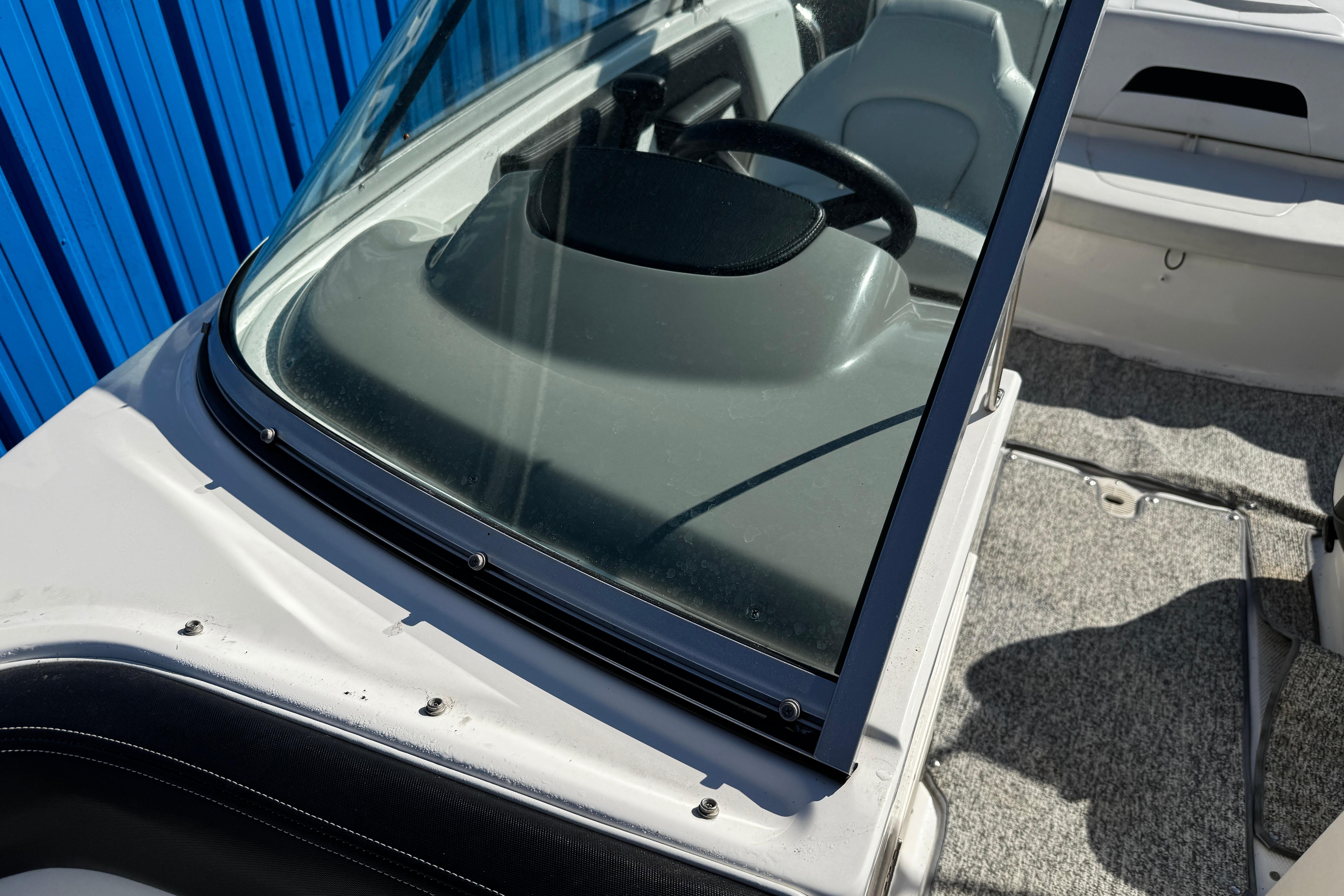 2016-chaparral-21-h2o-sport-power-10012703-20251113120750033-4