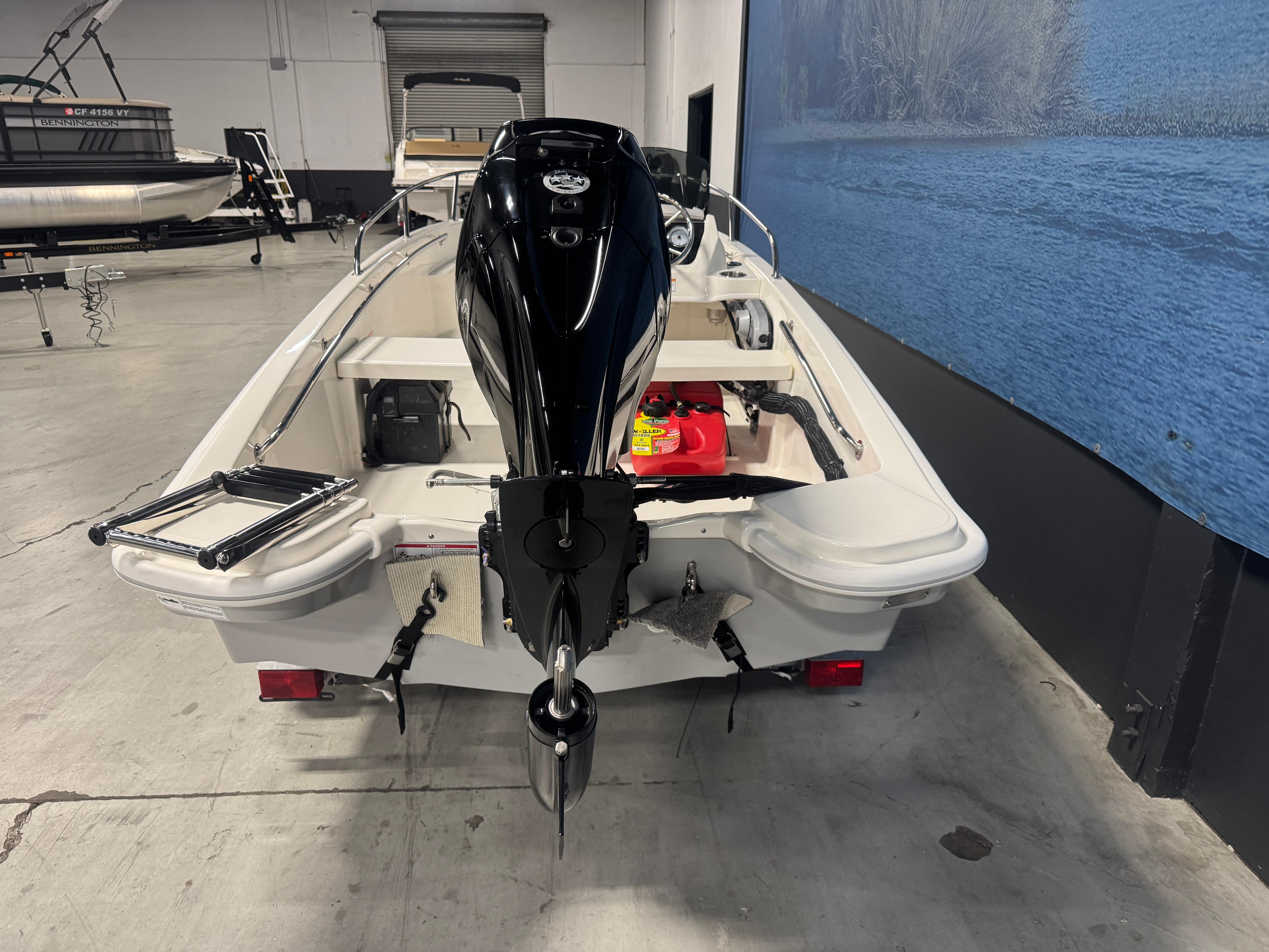 2025 Boston Whaler 130 Super Sport #BW0902B inventory image at Sun Country Marine Group, Irvine 2025 Boston Whaler 130 Super Sport #BW0902B inventory image at Sun Country Marine Group, Irvine