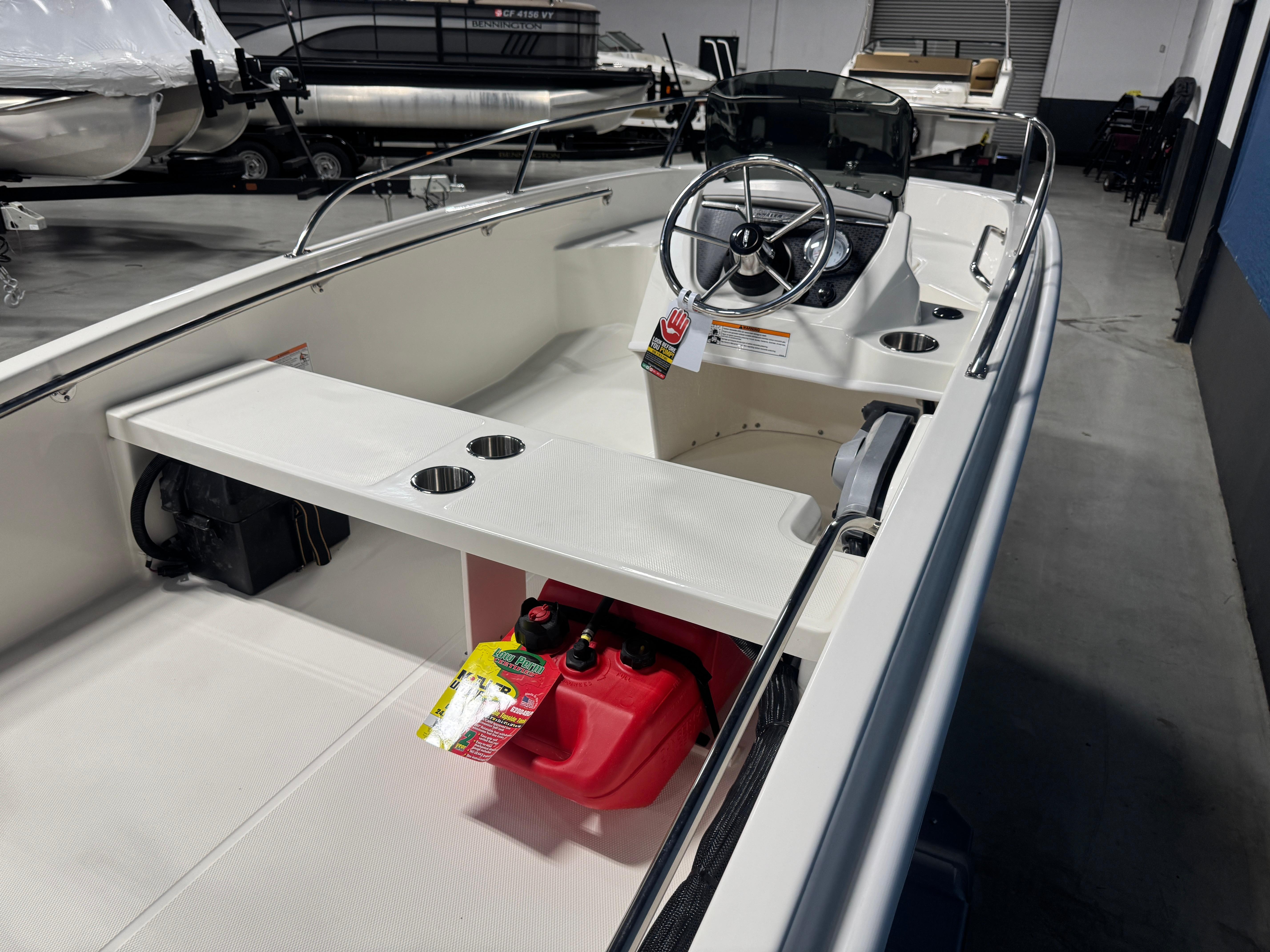 2025 Boston Whaler 130 Super Sport #BW0902B inventory image at Sun Country Marine Group, Irvine 2025 Boston Whaler 130 Super Sport #BW0902B inventory image at Sun Country Marine Group, Irvine