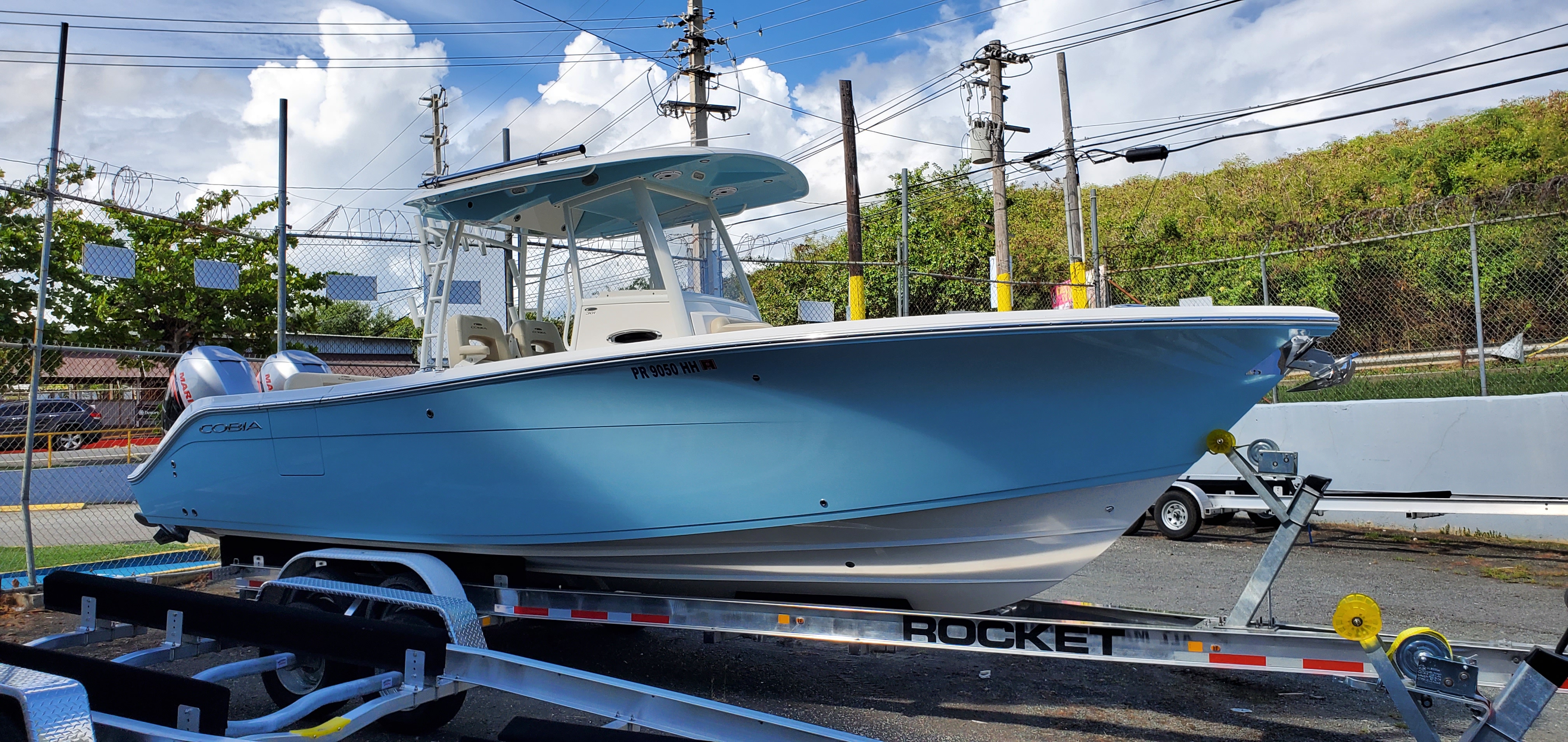 Cobia Boats 301 Center Console for sale in United States of