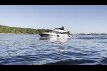 Monte Carlo Yachts MCY 70 video