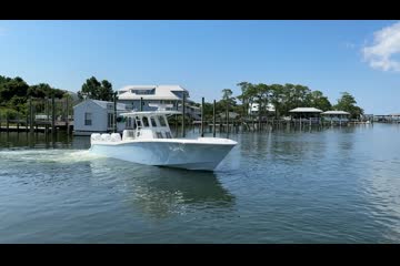 Invincible 36 Open Fisherman video