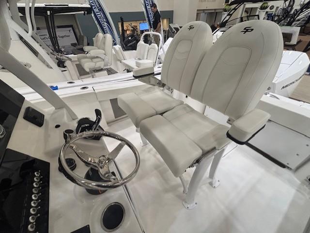 2025 Sea Pro 242 Center Console Gallery