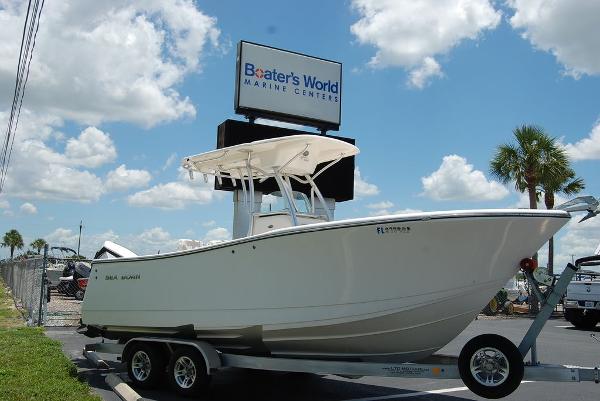 2018 Sea Born boat for sale, model of the boat is SX239 & Image # 2 of 12