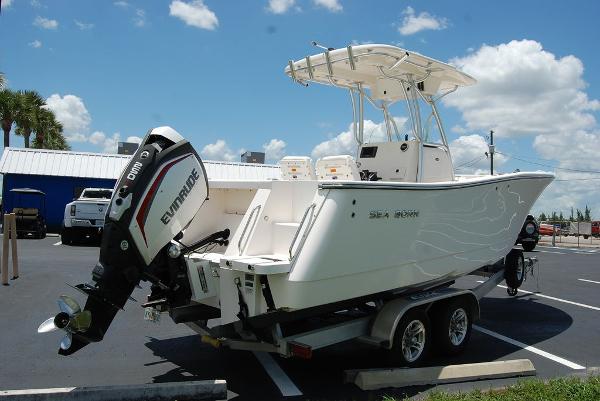 2018 Sea Born boat for sale, model of the boat is SX239 & Image # 3 of 12