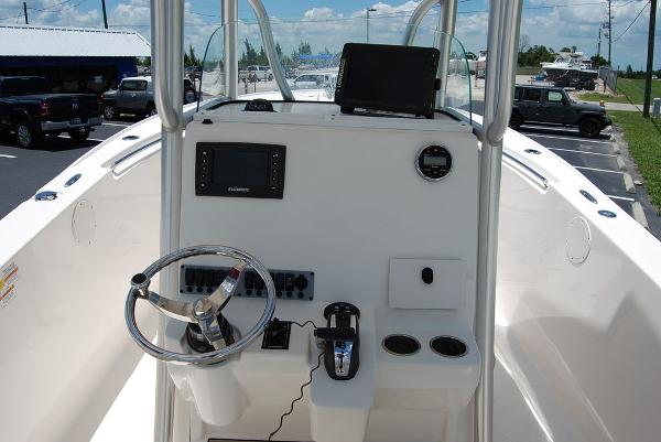 2018 Sea Born boat for sale, model of the boat is SX239 & Image # 12 of 12