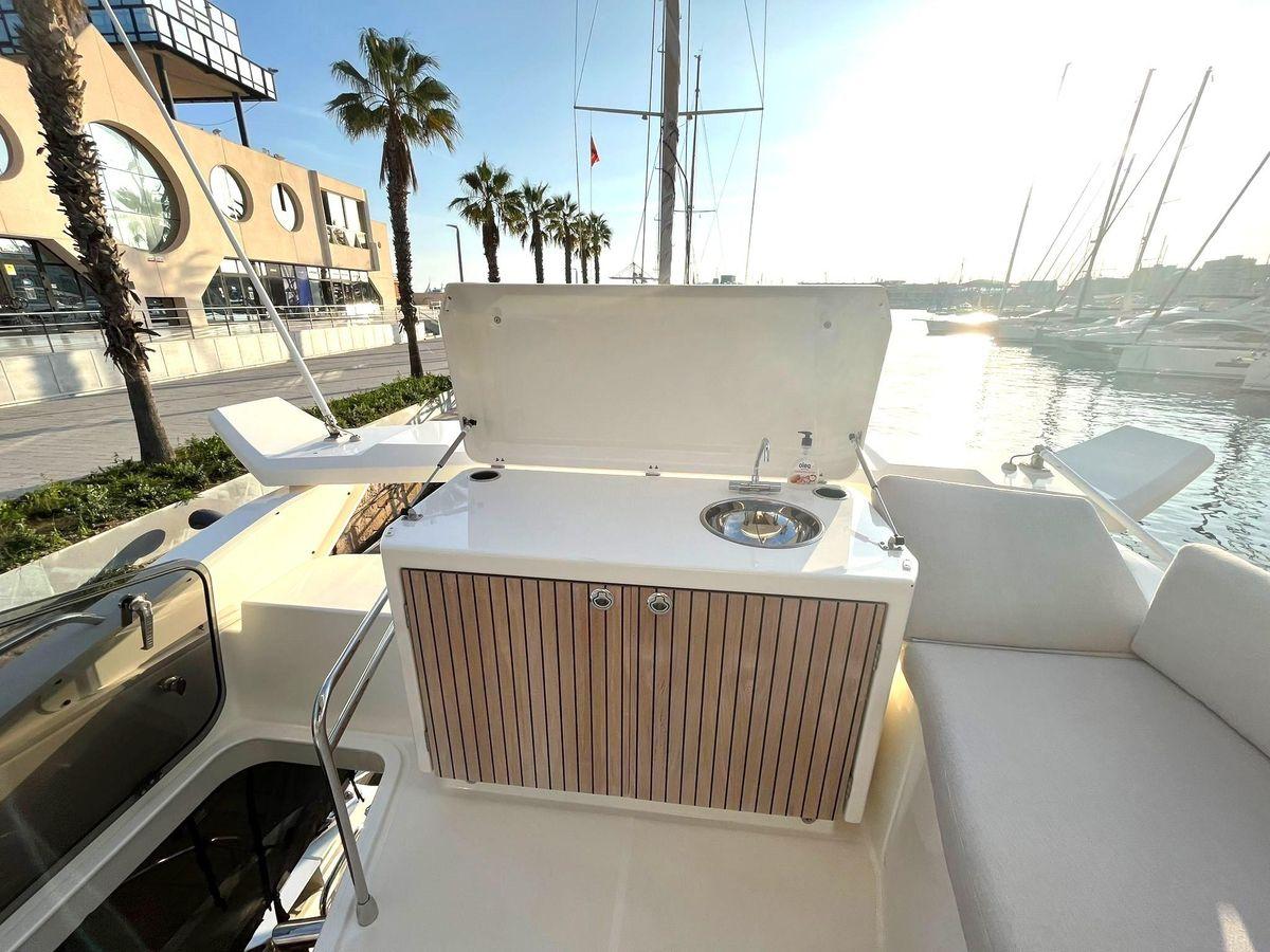 Yacht Photos Pics