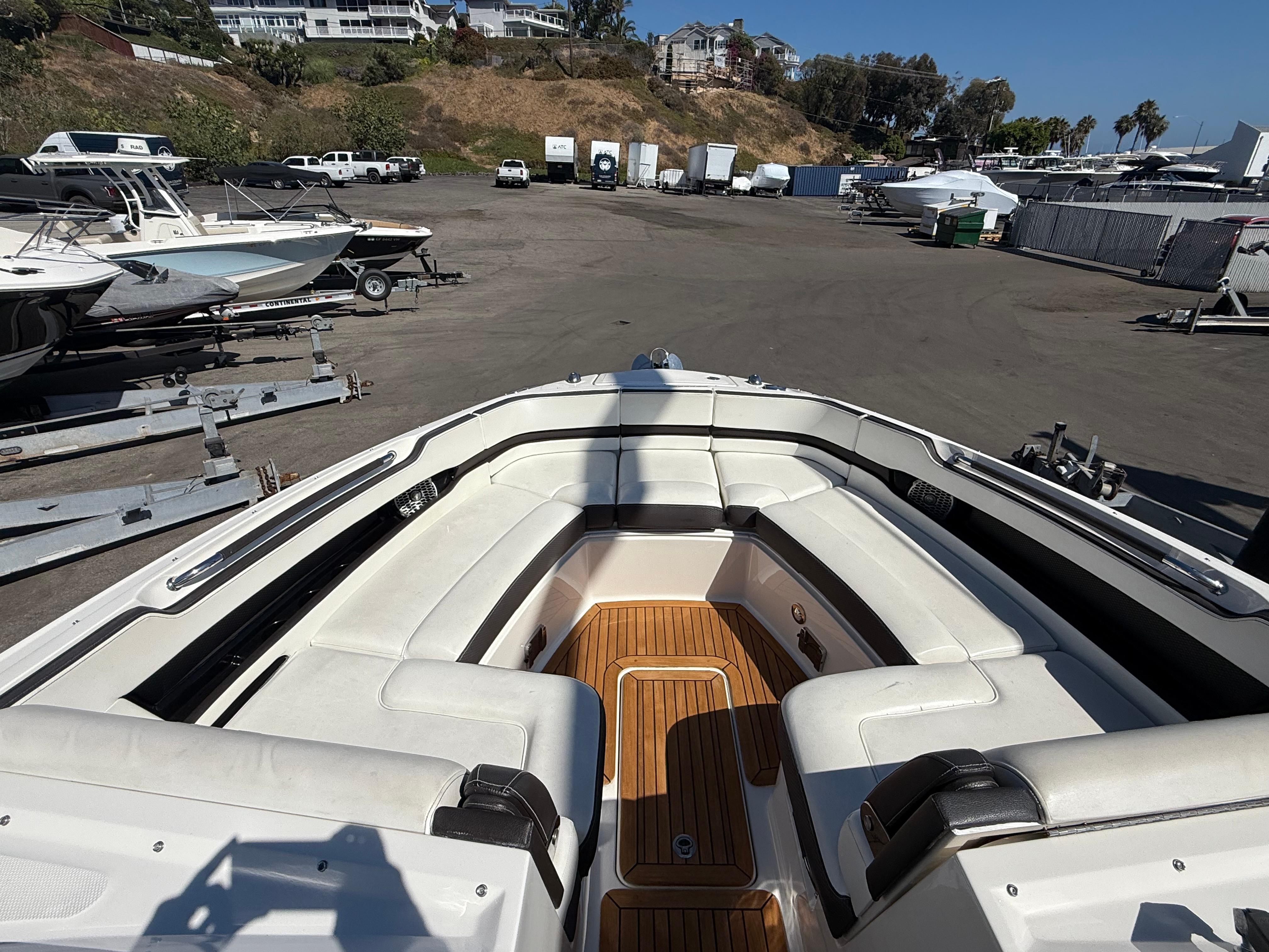 2018 Sea Ray SLX 310 #TMB2014 inventory image at Sun Country Marine Group, Newport Beach 2018 Sea Ray SLX 310 #TMB2014 inventory image at Sun Country Marine Group, Newport Beach