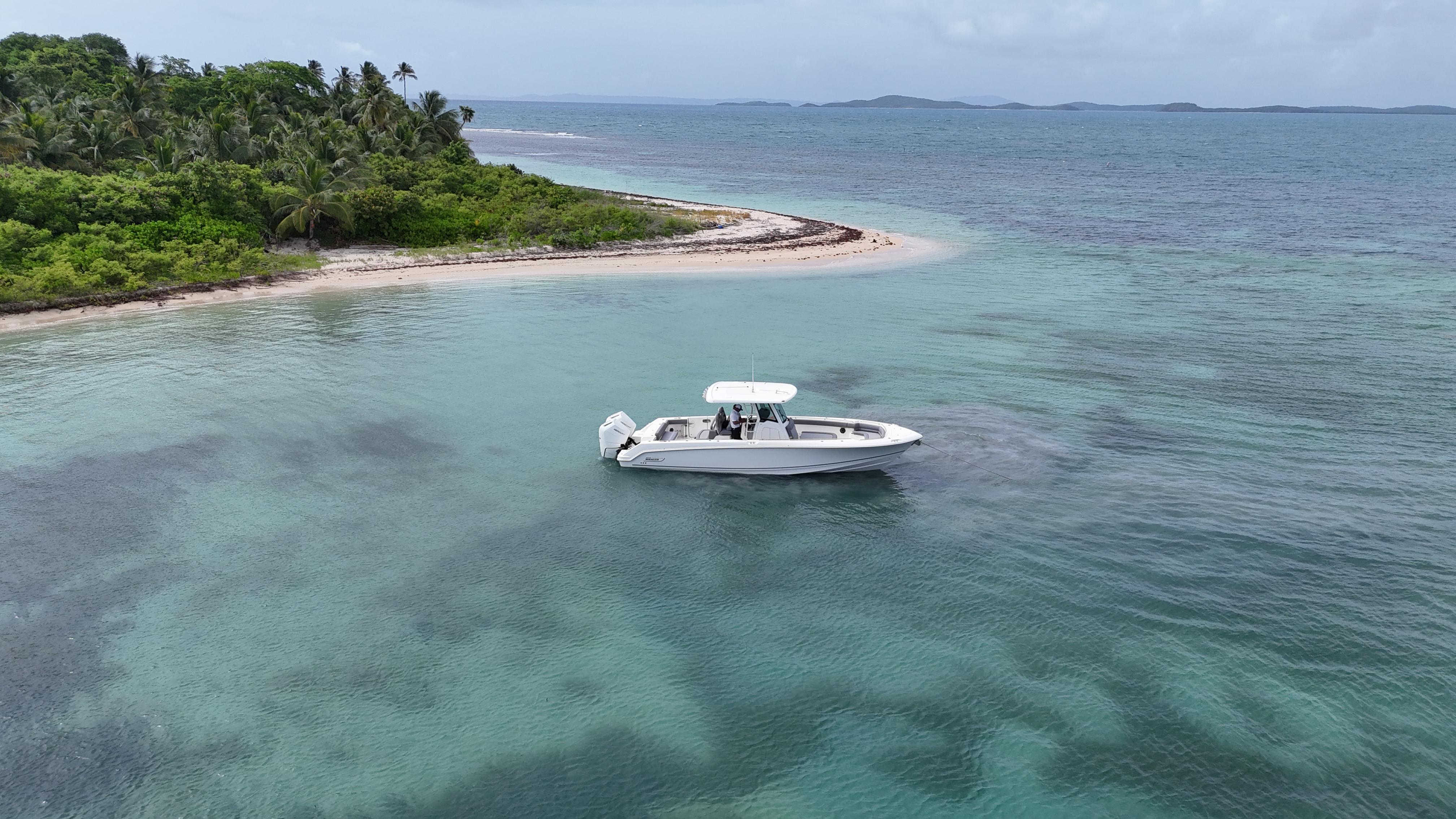 Boston Whaler-330 Outrage 2025 -PR-9822759 | Thumbnail
