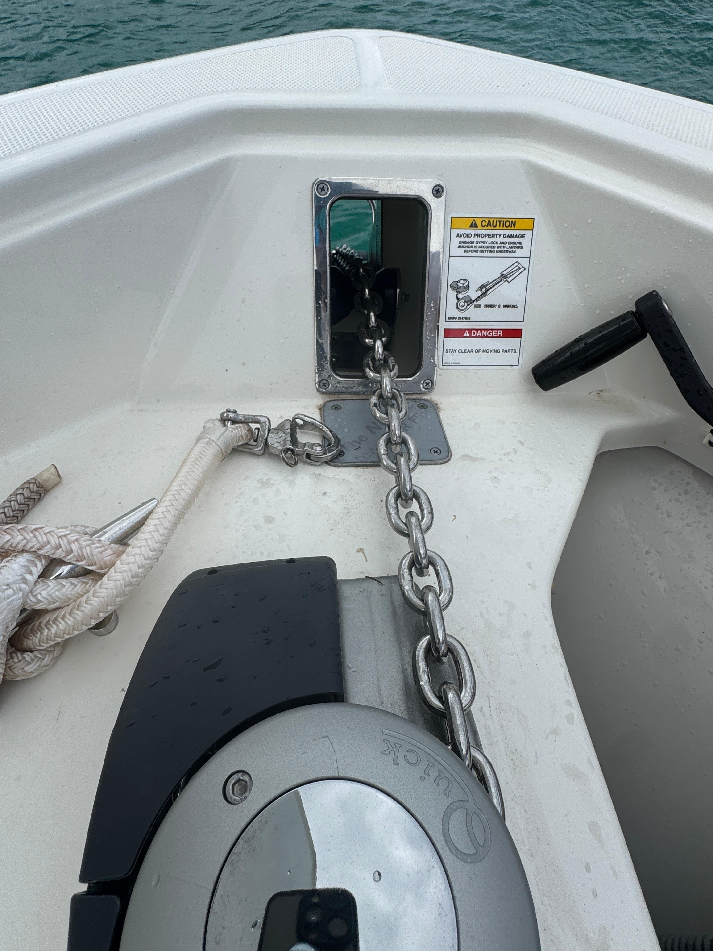 Boston Whaler-330 Outrage 2025 -PR-9822759 | Thumbnail