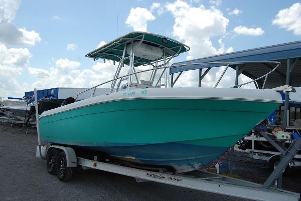 2005 Carolina Skiff boat for sale, model of the boat is SEA CHASER 240 & Image # 4 of 13