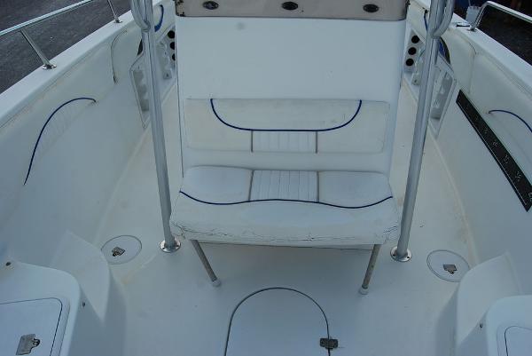 2005 Carolina Skiff boat for sale, model of the boat is SEA CHASER 240 & Image # 8 of 13