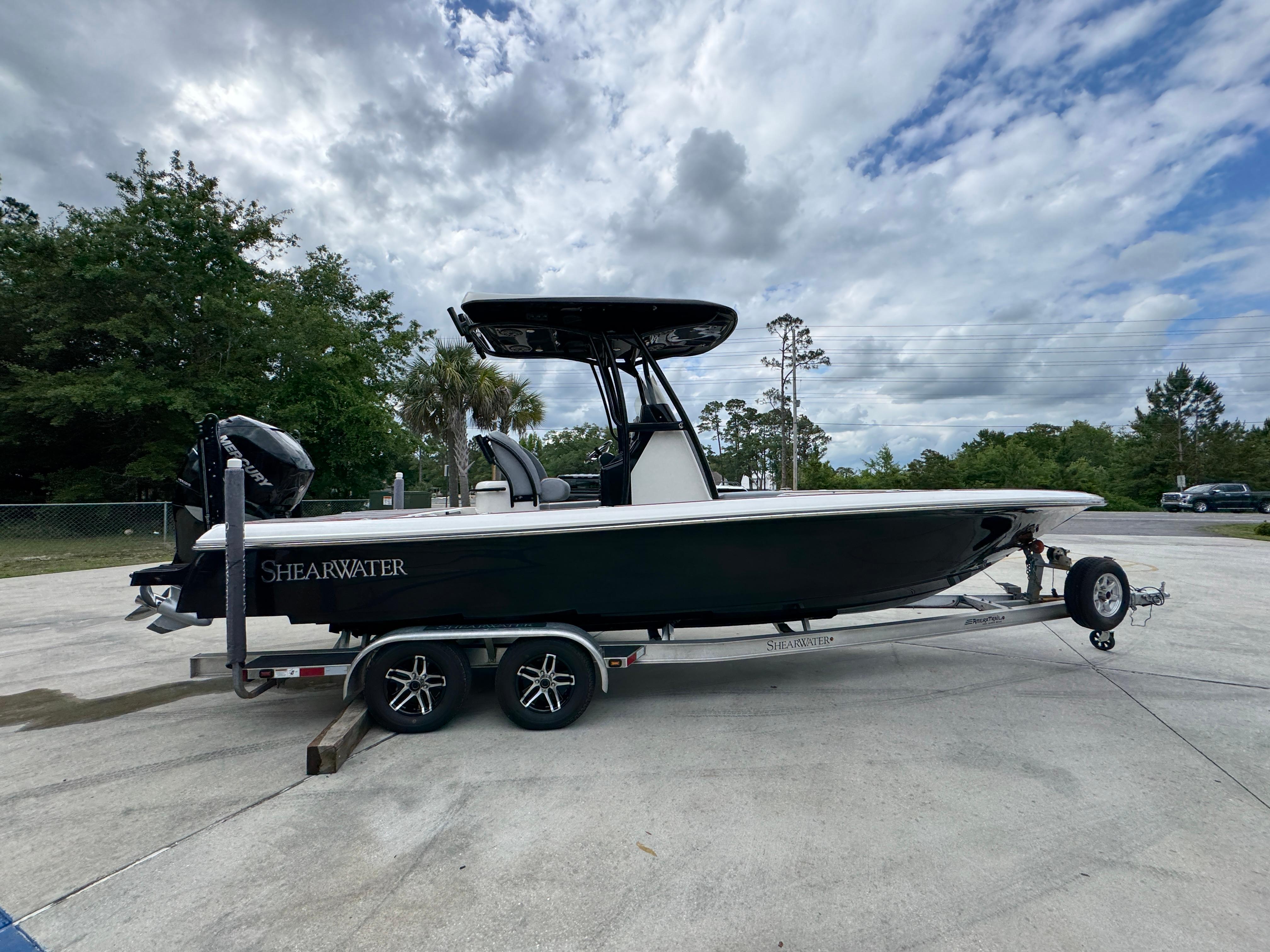 2018-shearwater-260-carolina-flare-power-9792767-20250513143957113-1_XLARGE