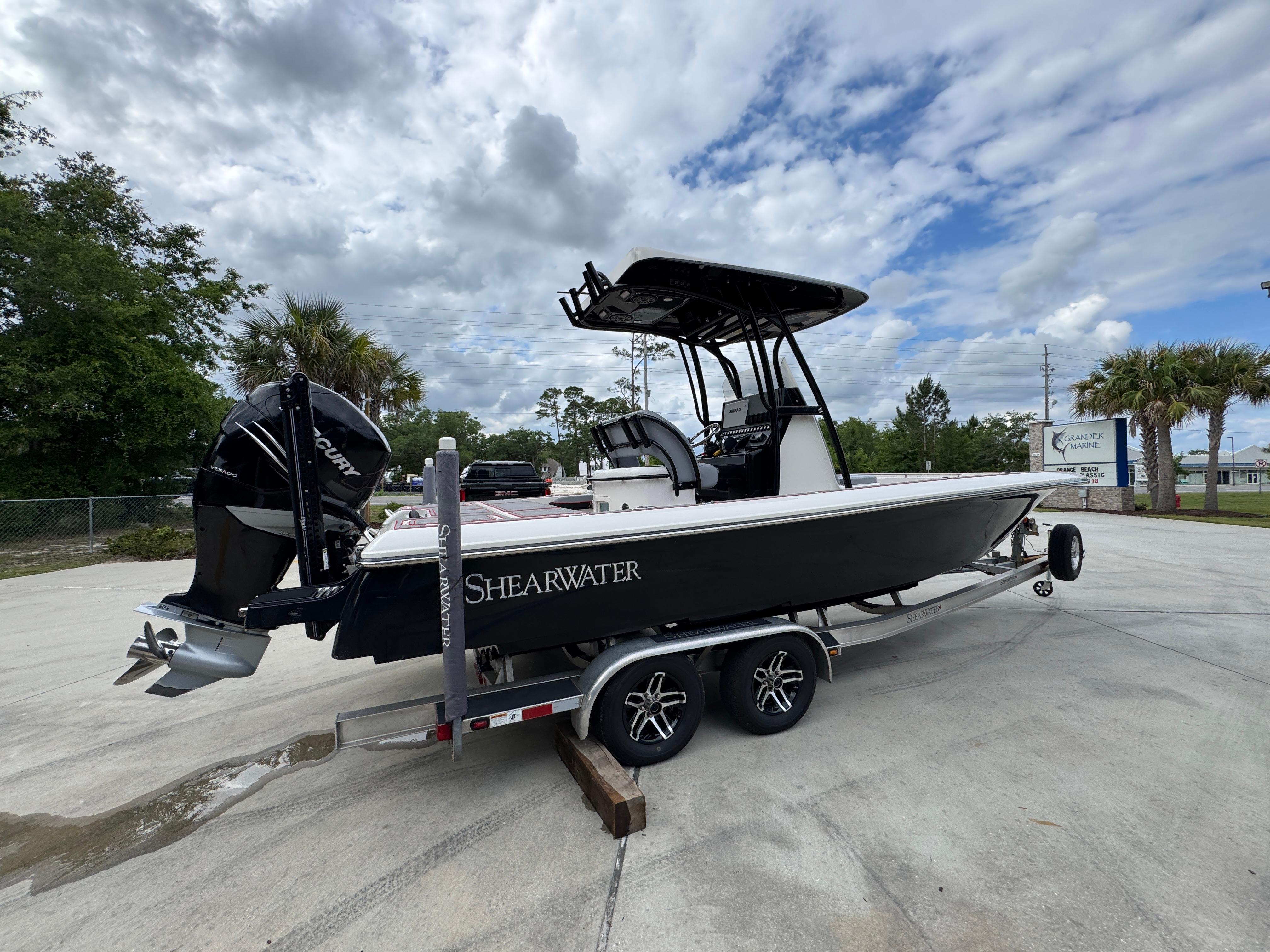 2018-shearwater-260-carolina-flare-power-9792767-20250513144001242-1_XLARGE