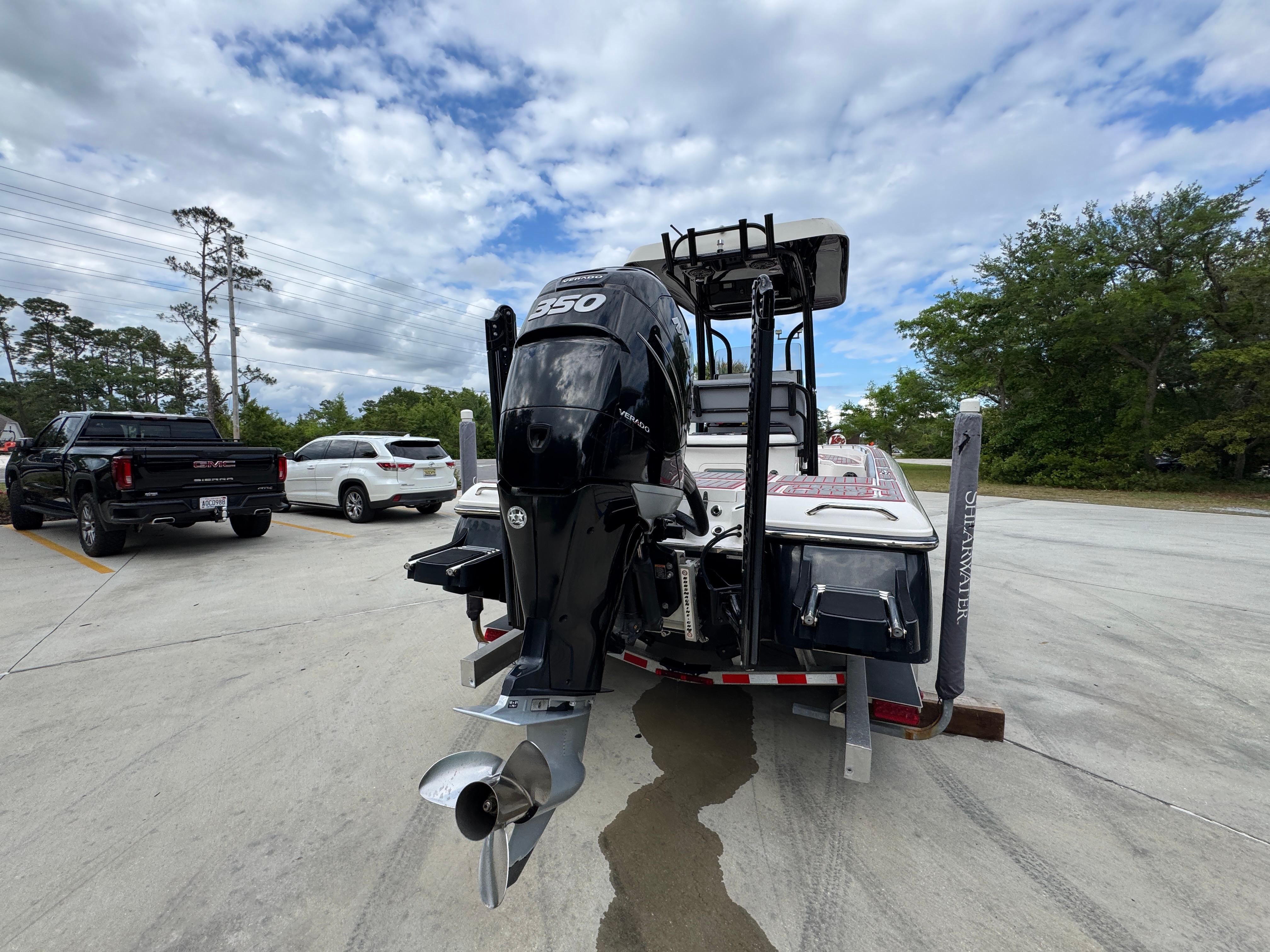 2018-shearwater-260-carolina-flare-power-9792767-20250513144013338-1_XLARGE