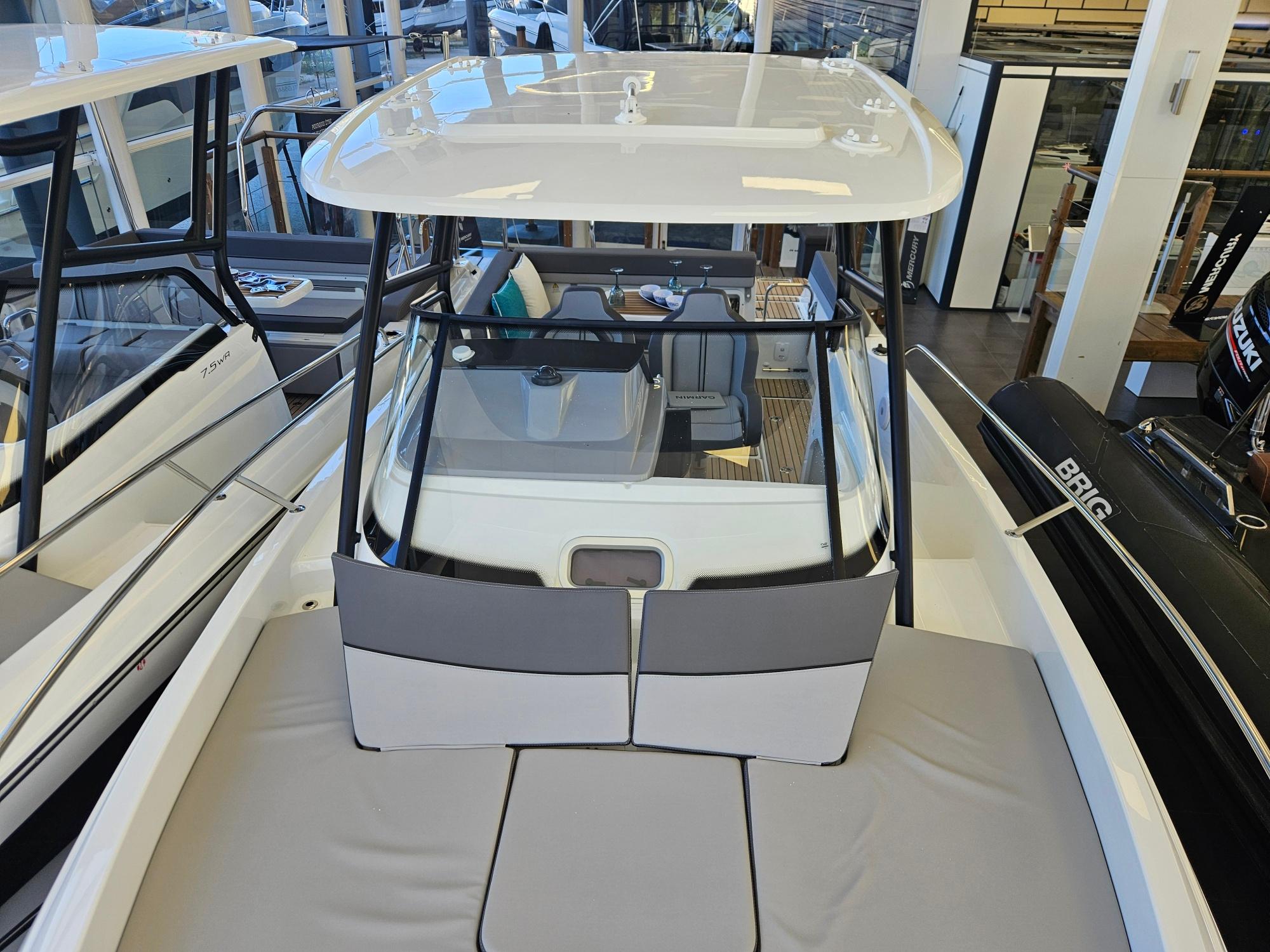 Jeanneau Cap Camarat 7.5 WA