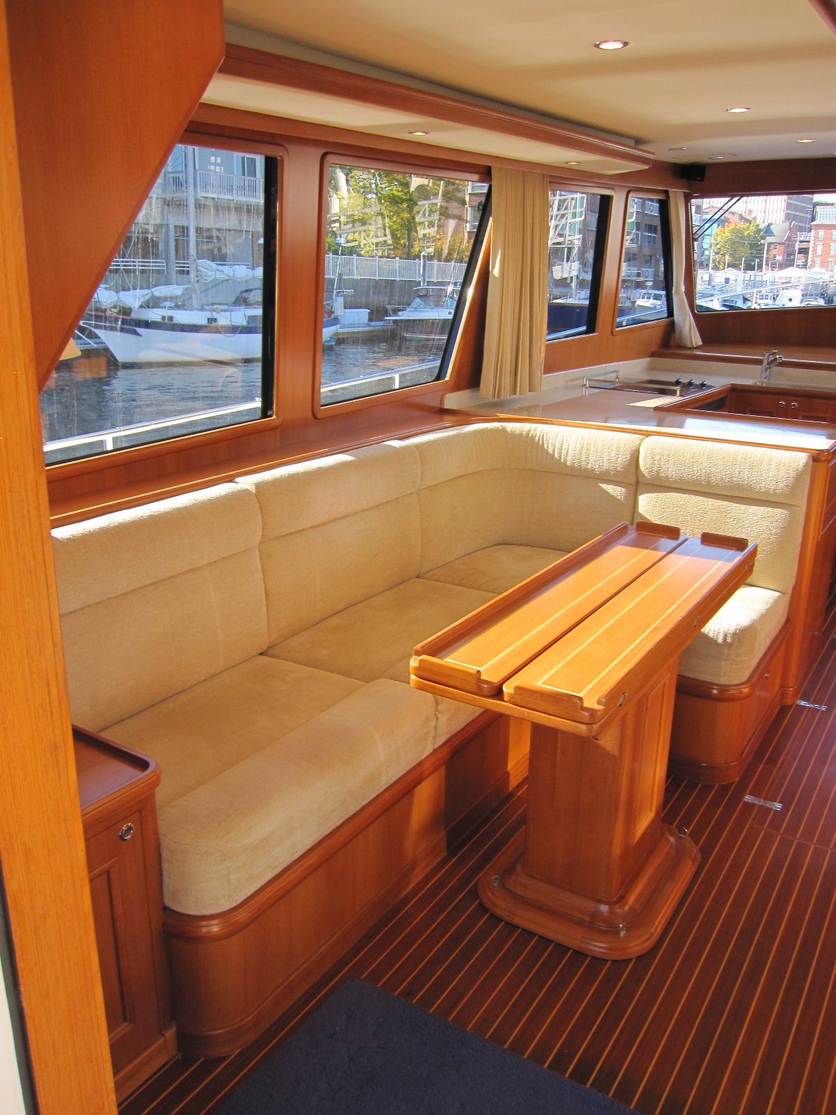 Port Settee