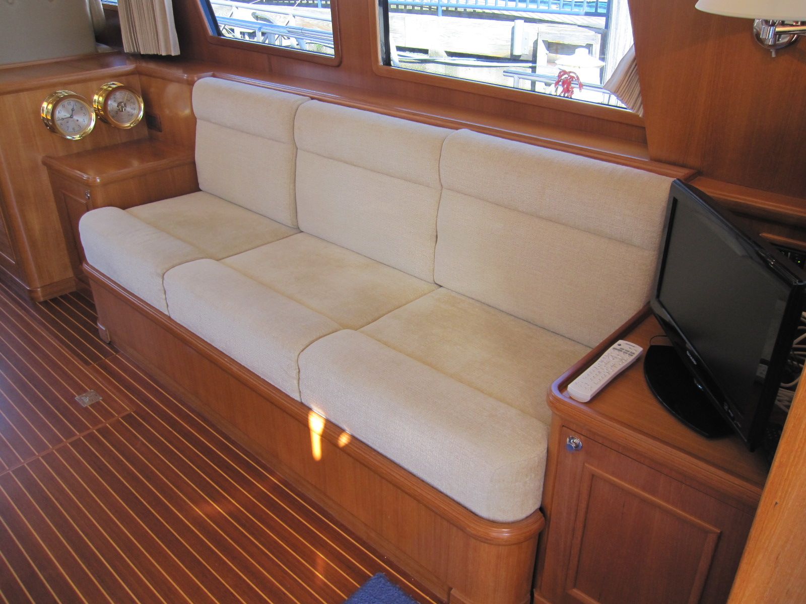 Starboard Settee