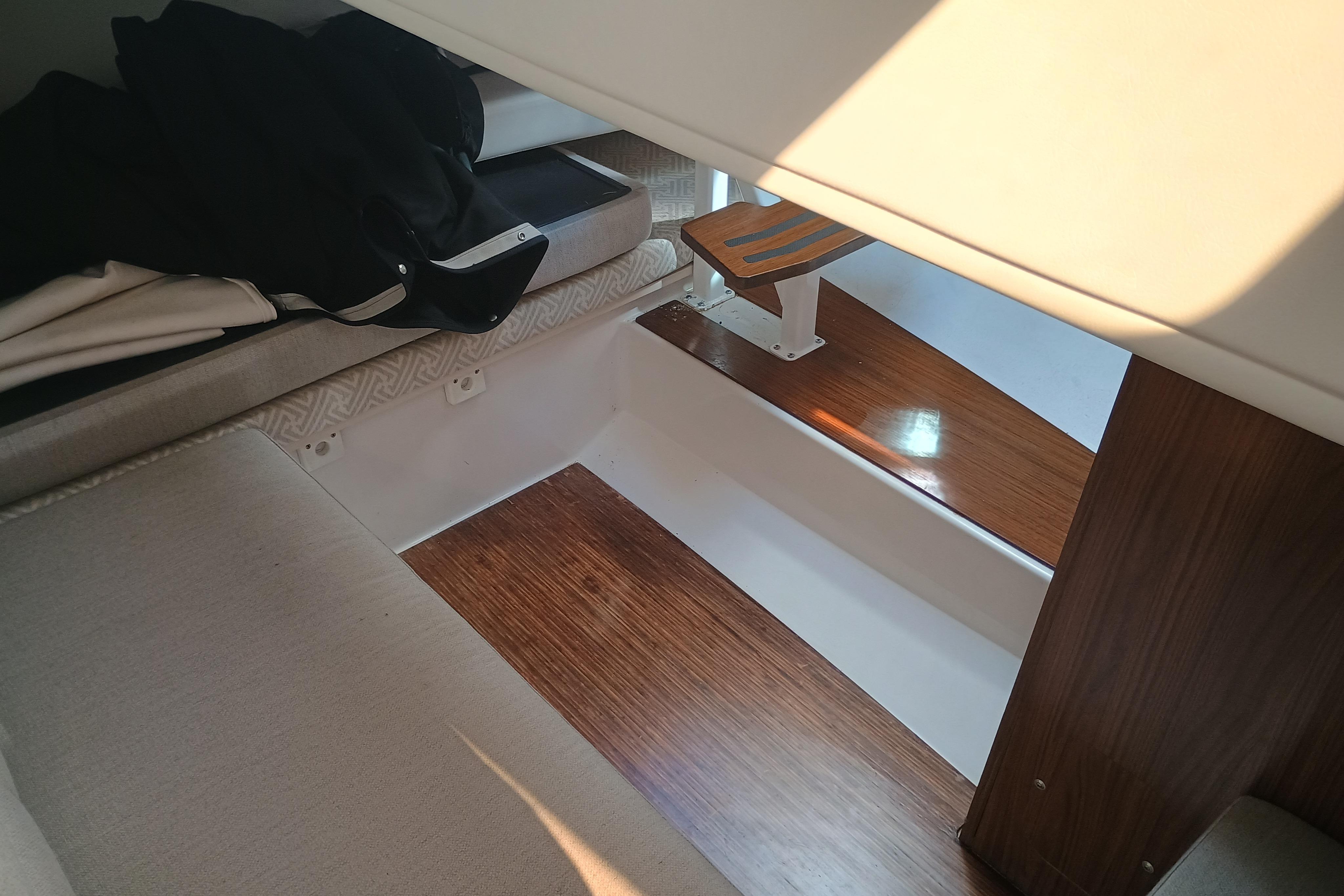 350-004 BROKERAGE JOE