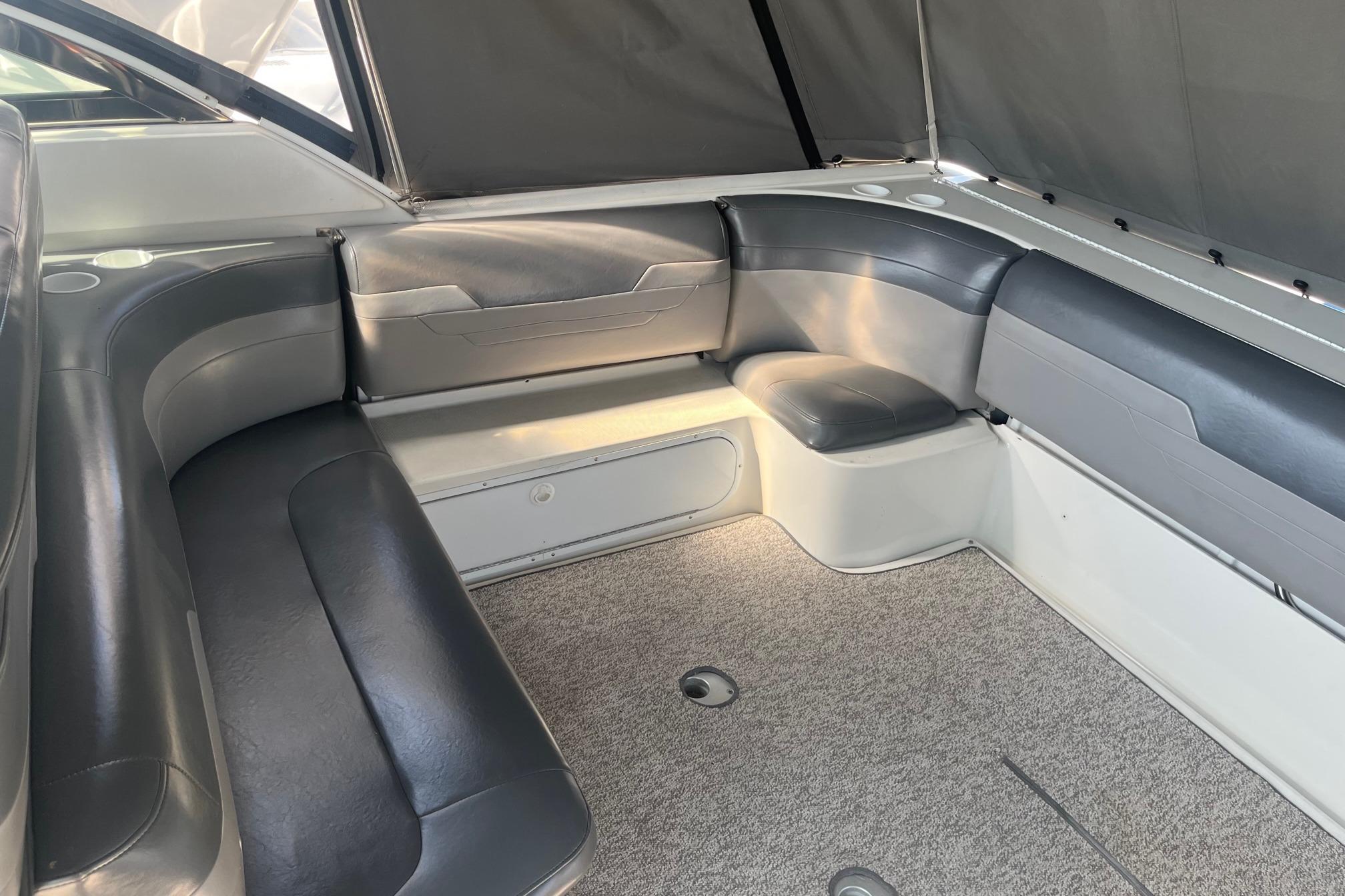 FL 10520 WT Knot 10 Yacht Sales FL 10520 WT Knot 10 Yacht Sales