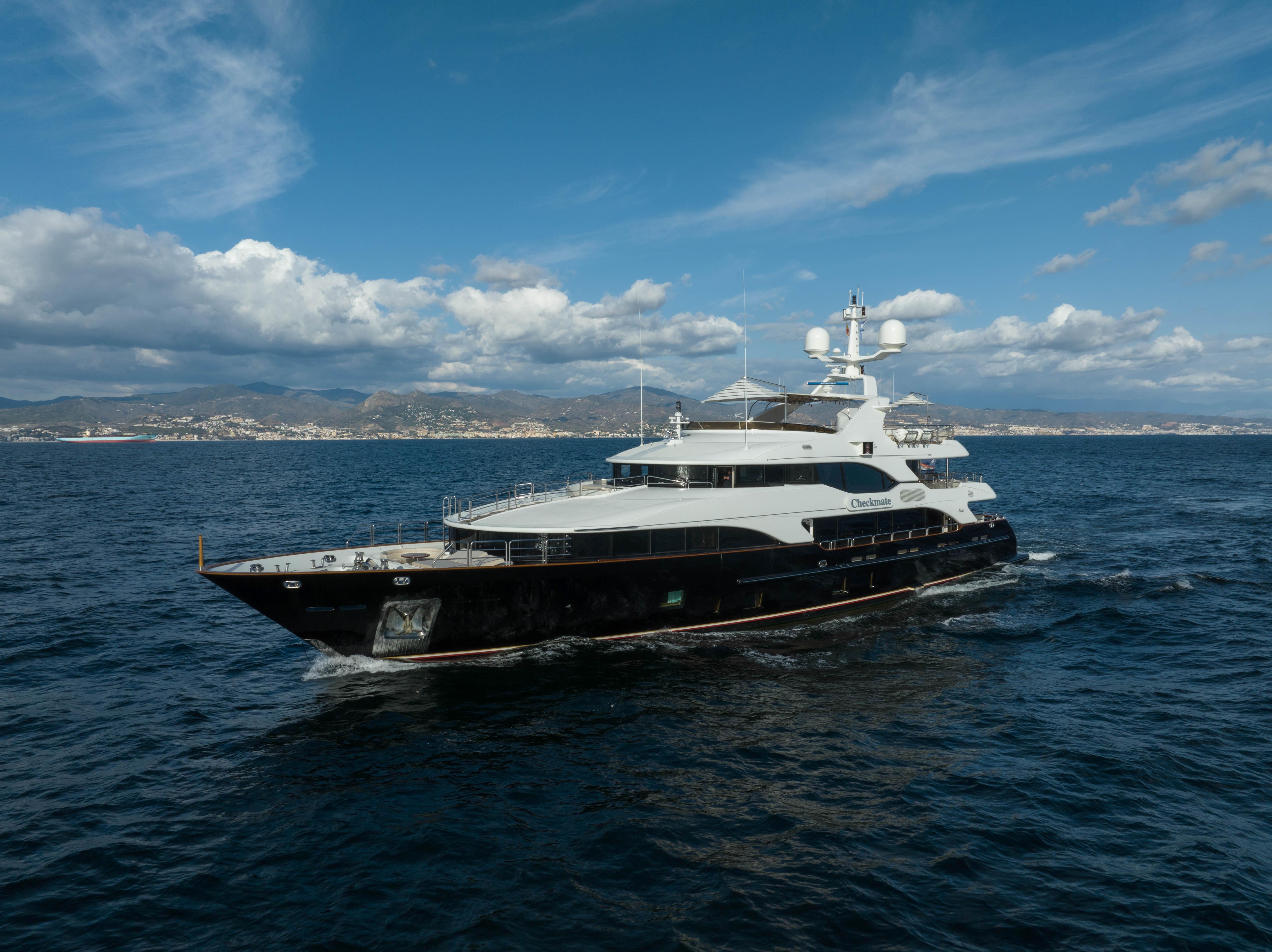 2013 Benetti 44 CHECKMATE