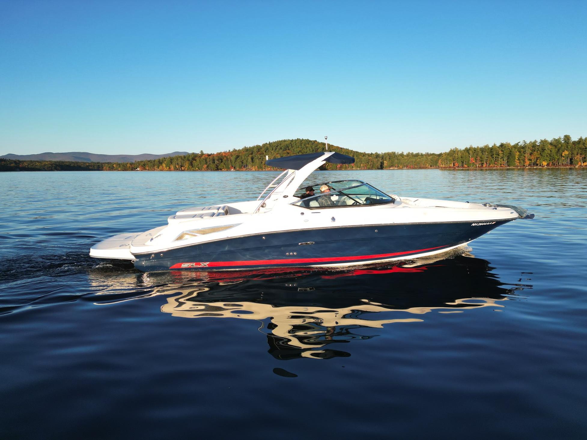 2015 Sea Ray 300 SLX