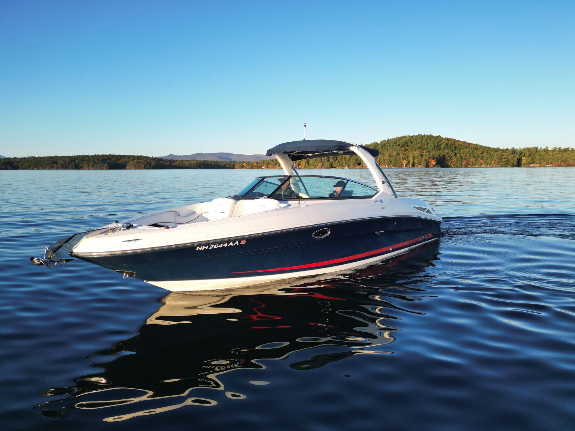 2015 Sea Ray 300 SLX