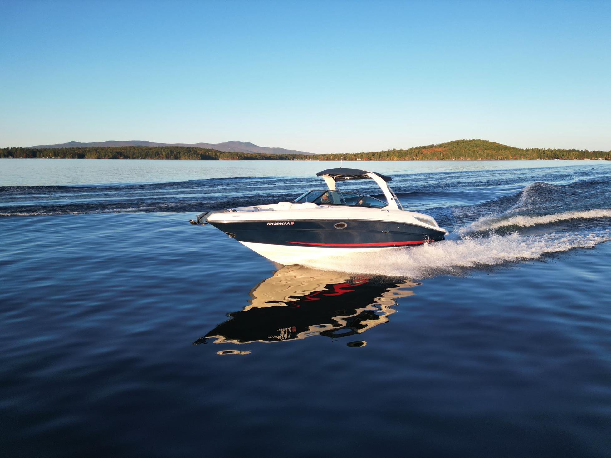 2015 Sea Ray 300 SLX