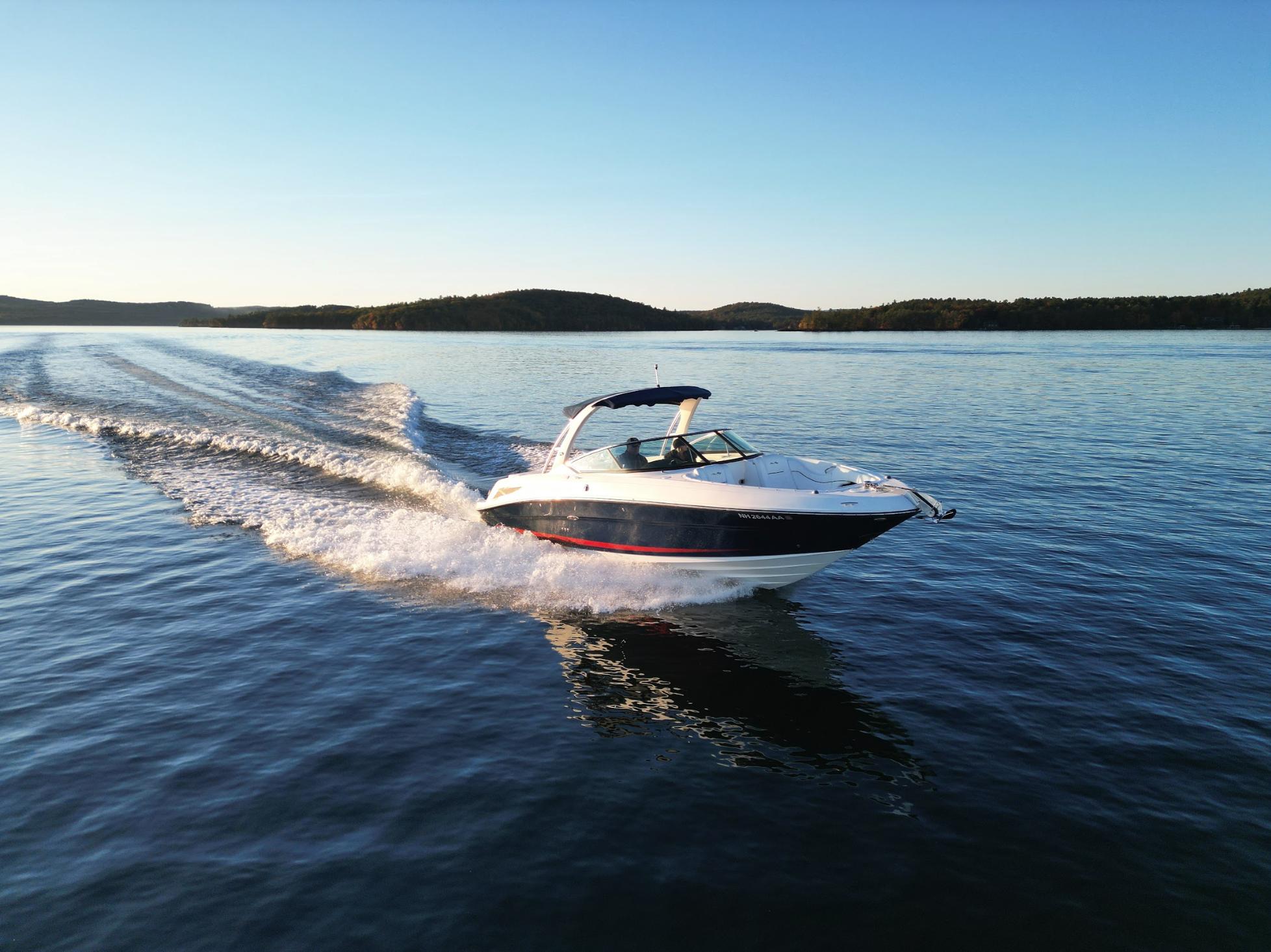 2015 Sea Ray 300 SLX