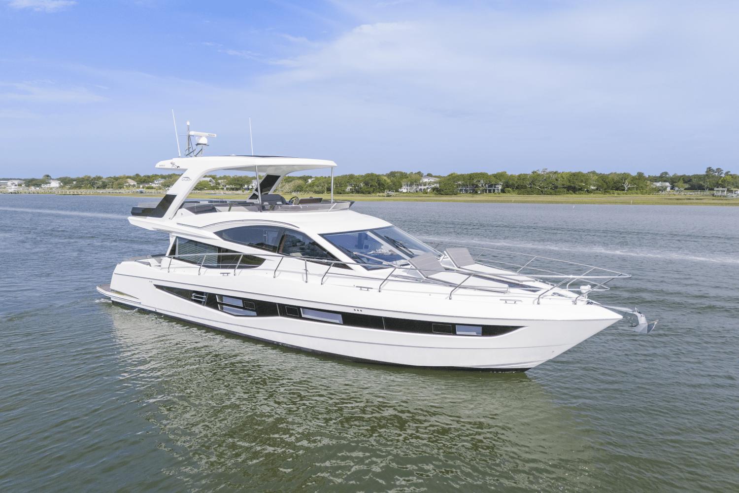 2021-galeon-550-fly-power-9792786-978769260-0-210520250759-1