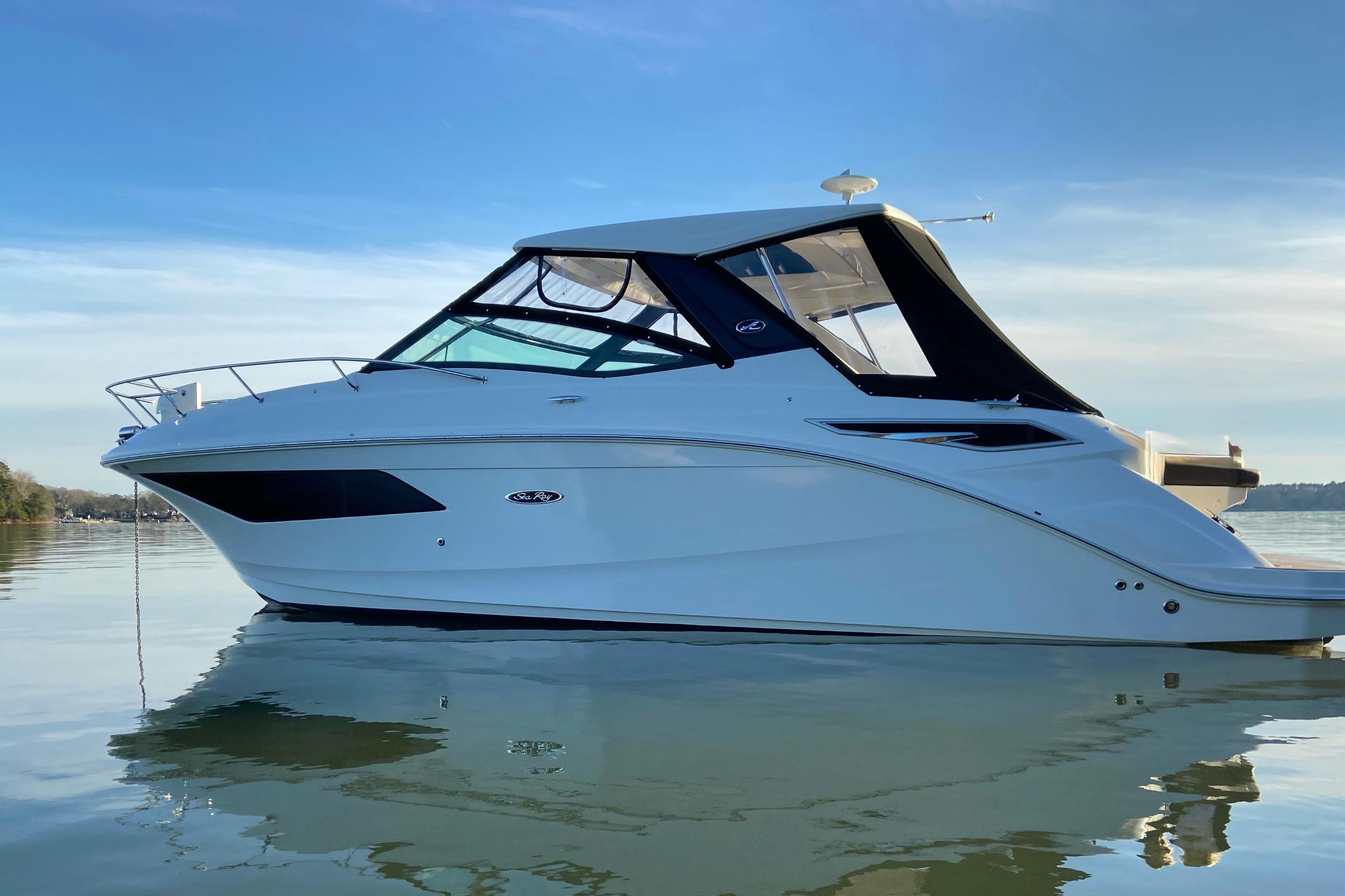 2020 Sea Ray Sundancer 320