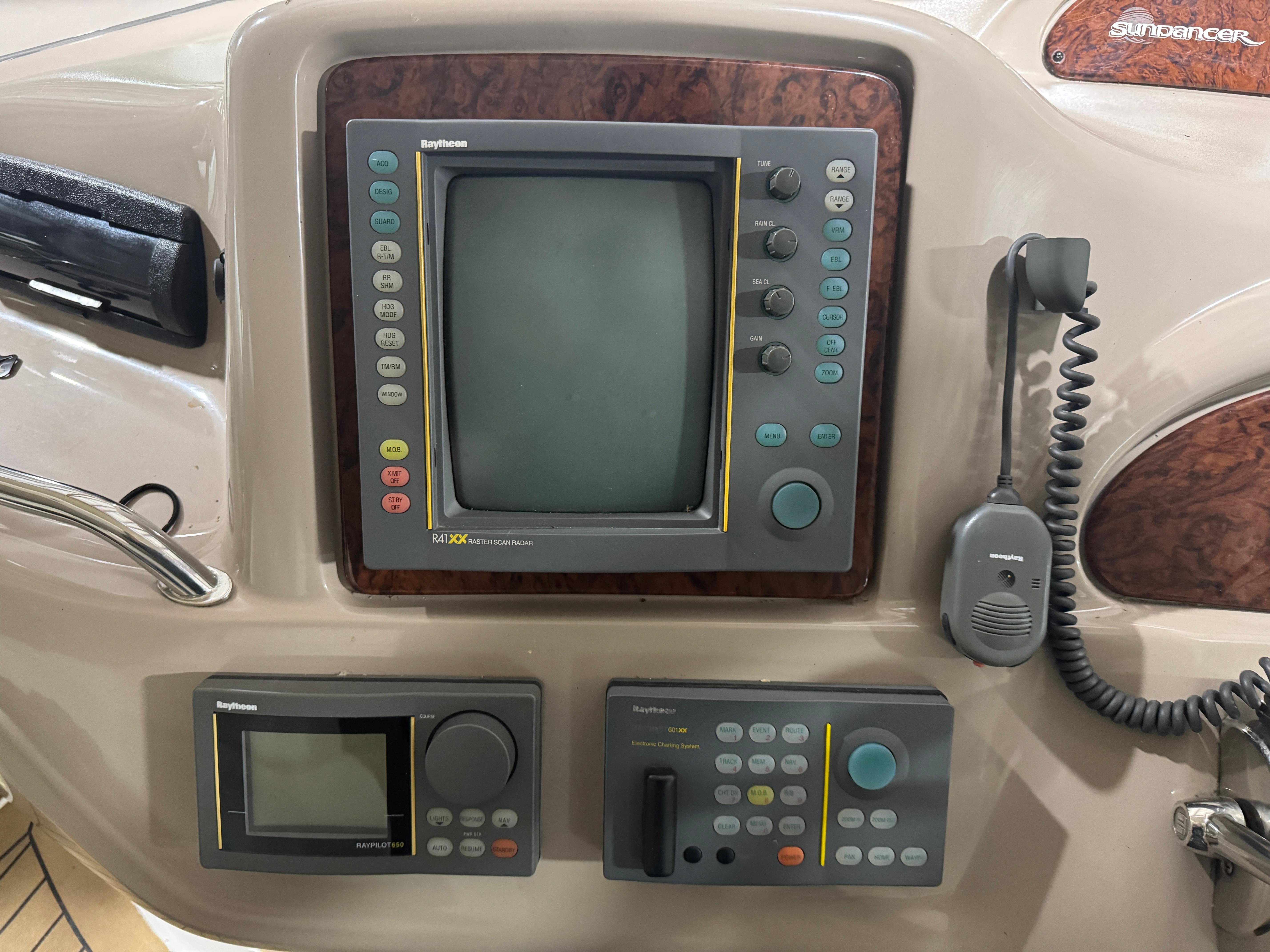 2000-sea-ray-460-sundancer-power-9692791-20250224134833506-1_XLARGE