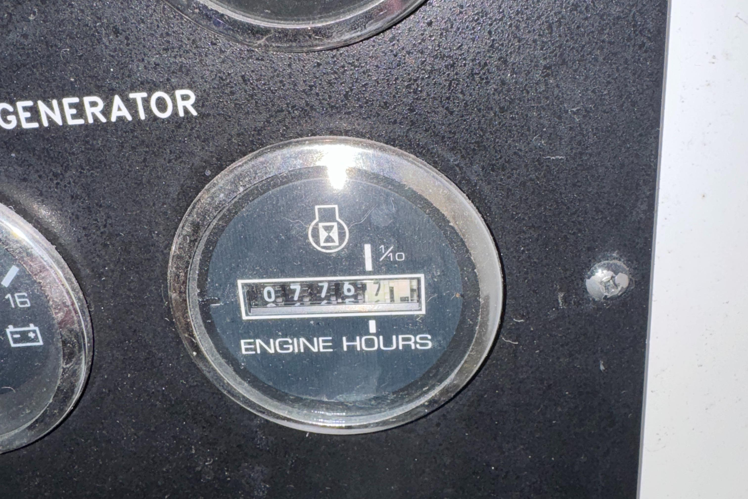 2000-sea-ray-460-sundancer-power-9692791-20250320130148597-1_XLARGE