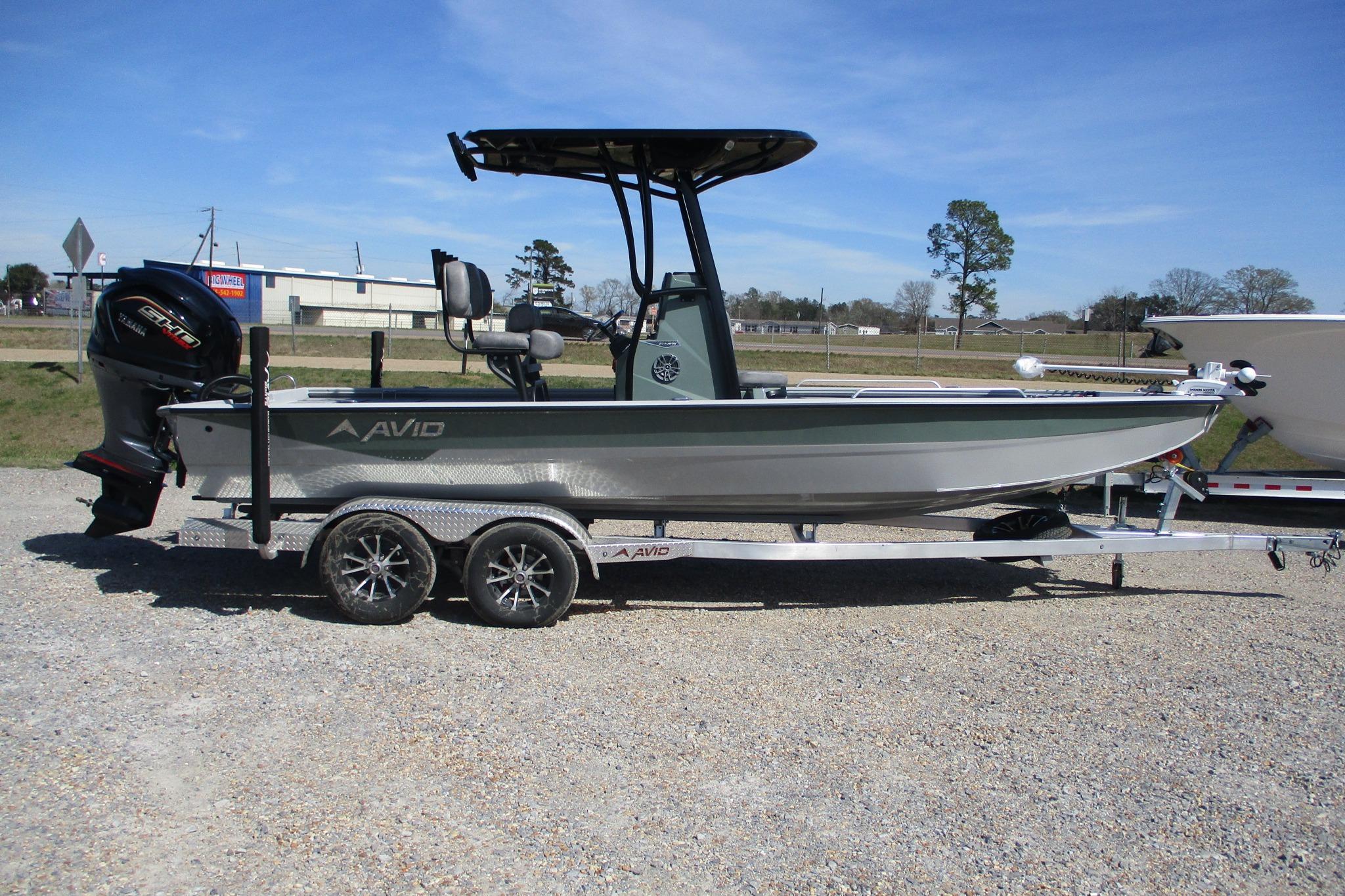 2026 Avid 23 Fusion-1