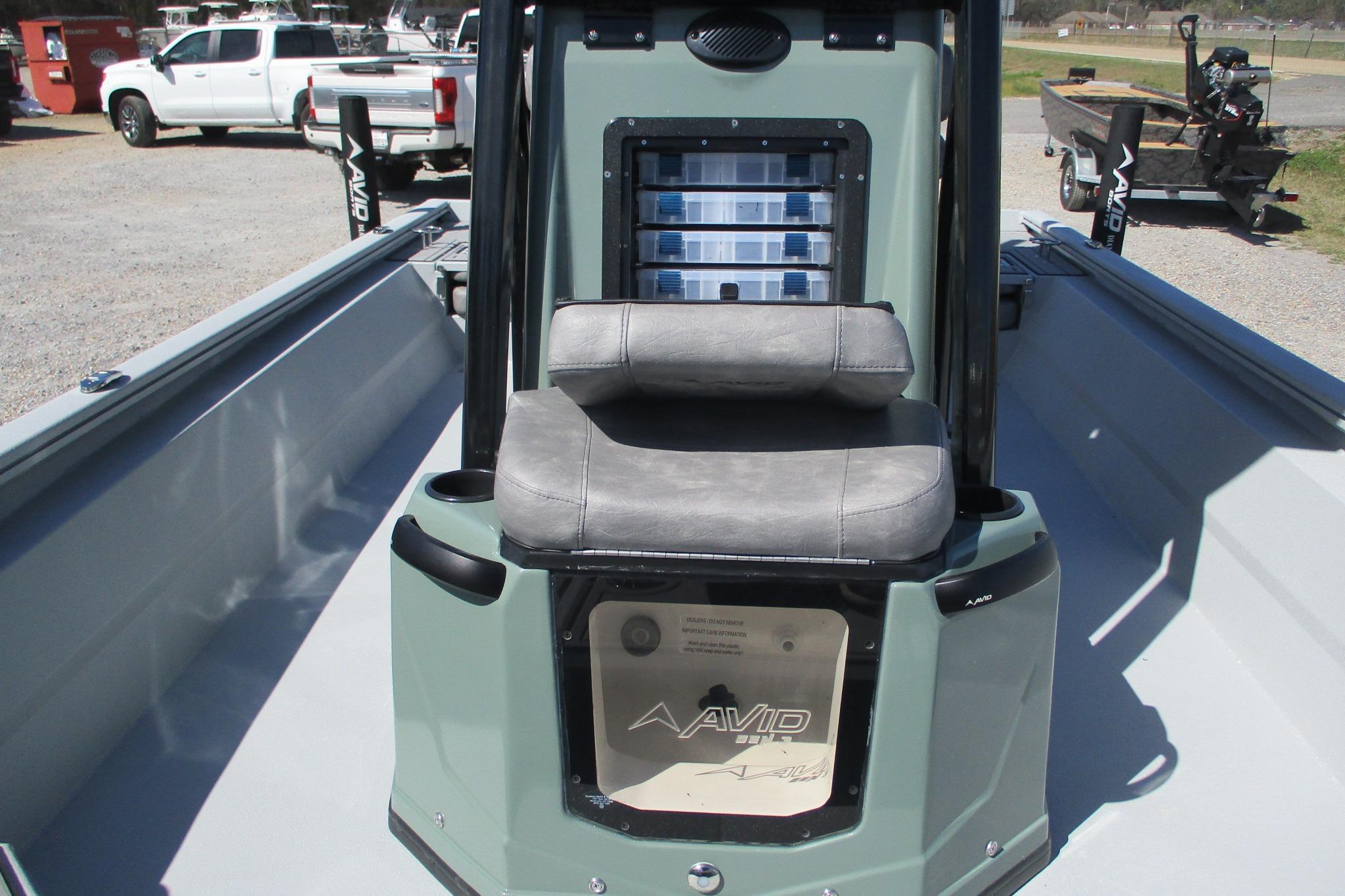 2026 Avid 23 Fusion-26