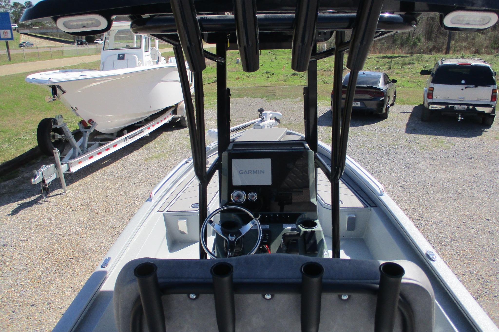 2026 Avid 23 Fusion-22