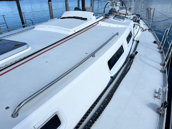 42' J Boats, Listing Number 100910585, - Photo No. 13