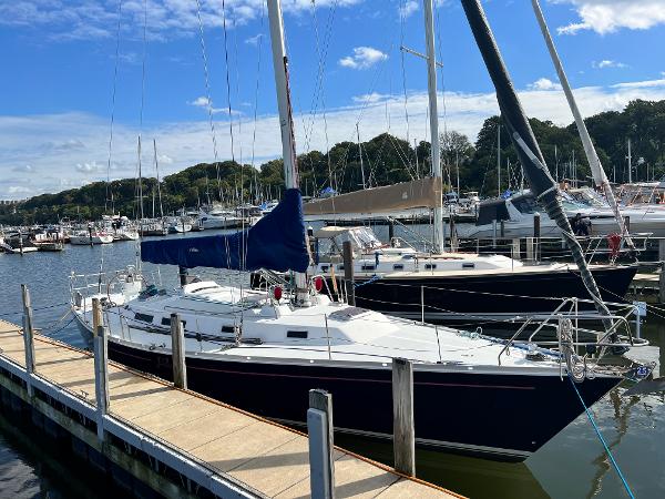 42' J Boats, Listing Number 100910585, - Photo No. 8