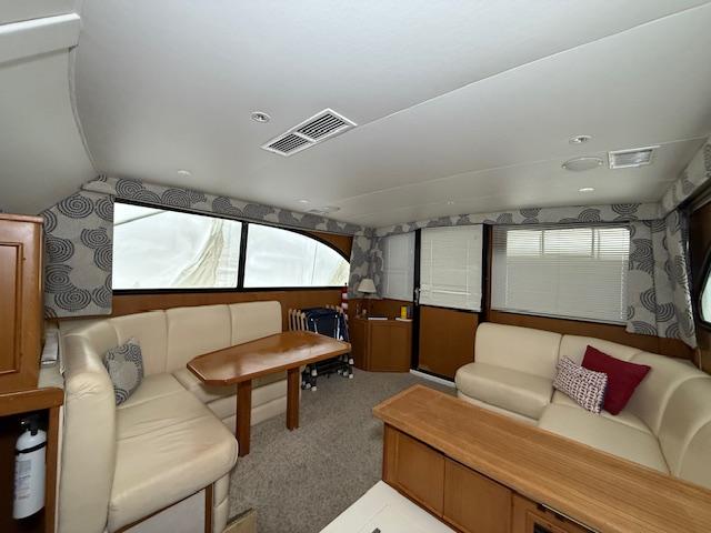 1998-post-42-convertible-power-9702801-20250401123207029-1_XLARGE